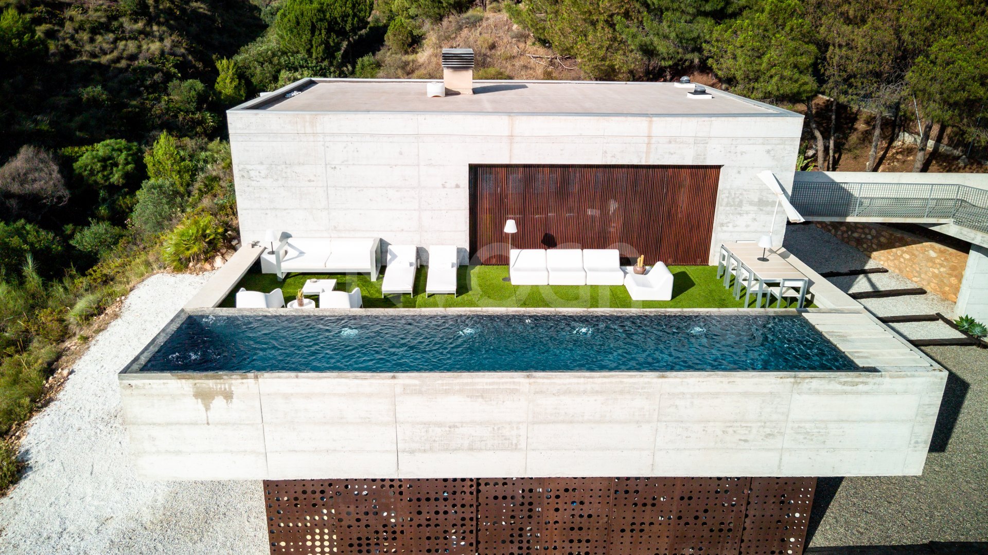 Luxury contemporary villa with minimalist design in the Valtocado Urbanization, Mijas