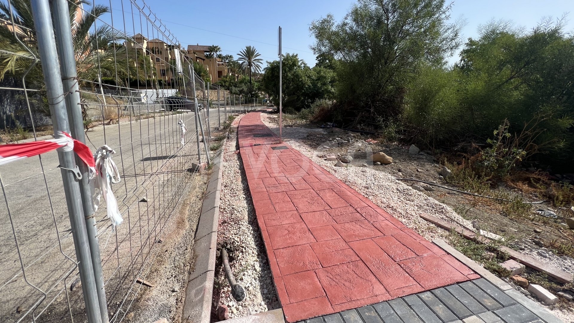 Parcela de terreno con proyecto en El Campanario Golf, Nueva Milla de Oro