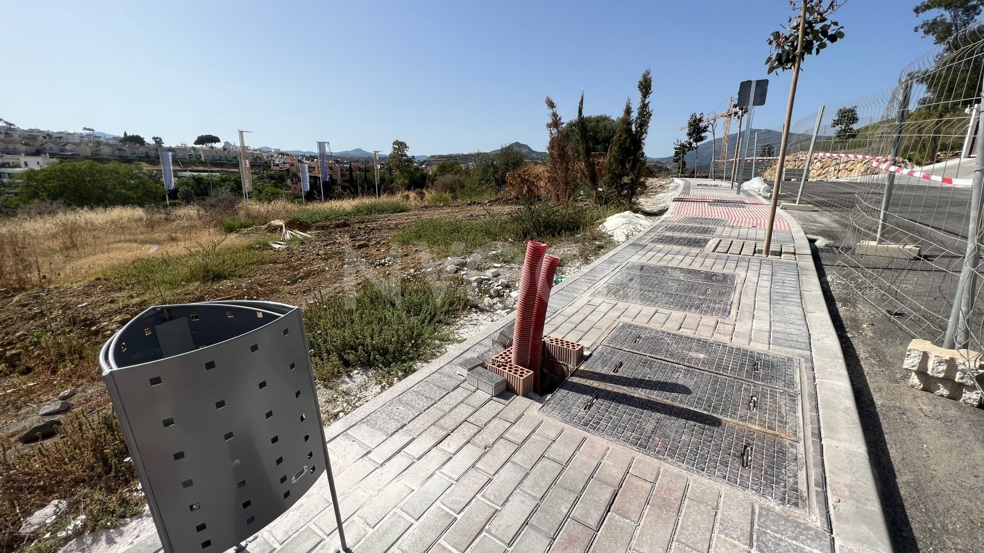 Parcela de terreno con proyecto en El Campanario Golf, Nueva Milla de Oro