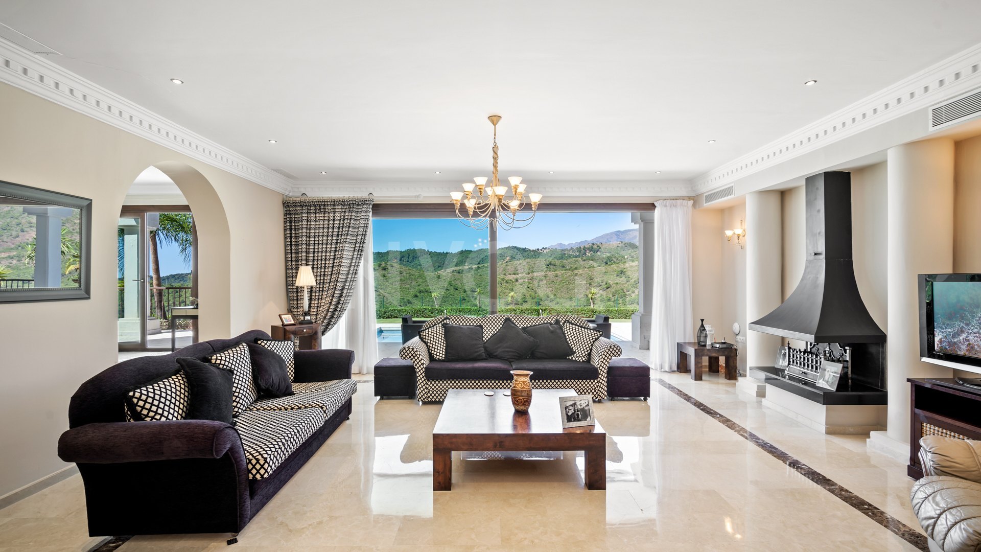Preciosa villa situada en el corazón de Monte Mayor, Benahavís.