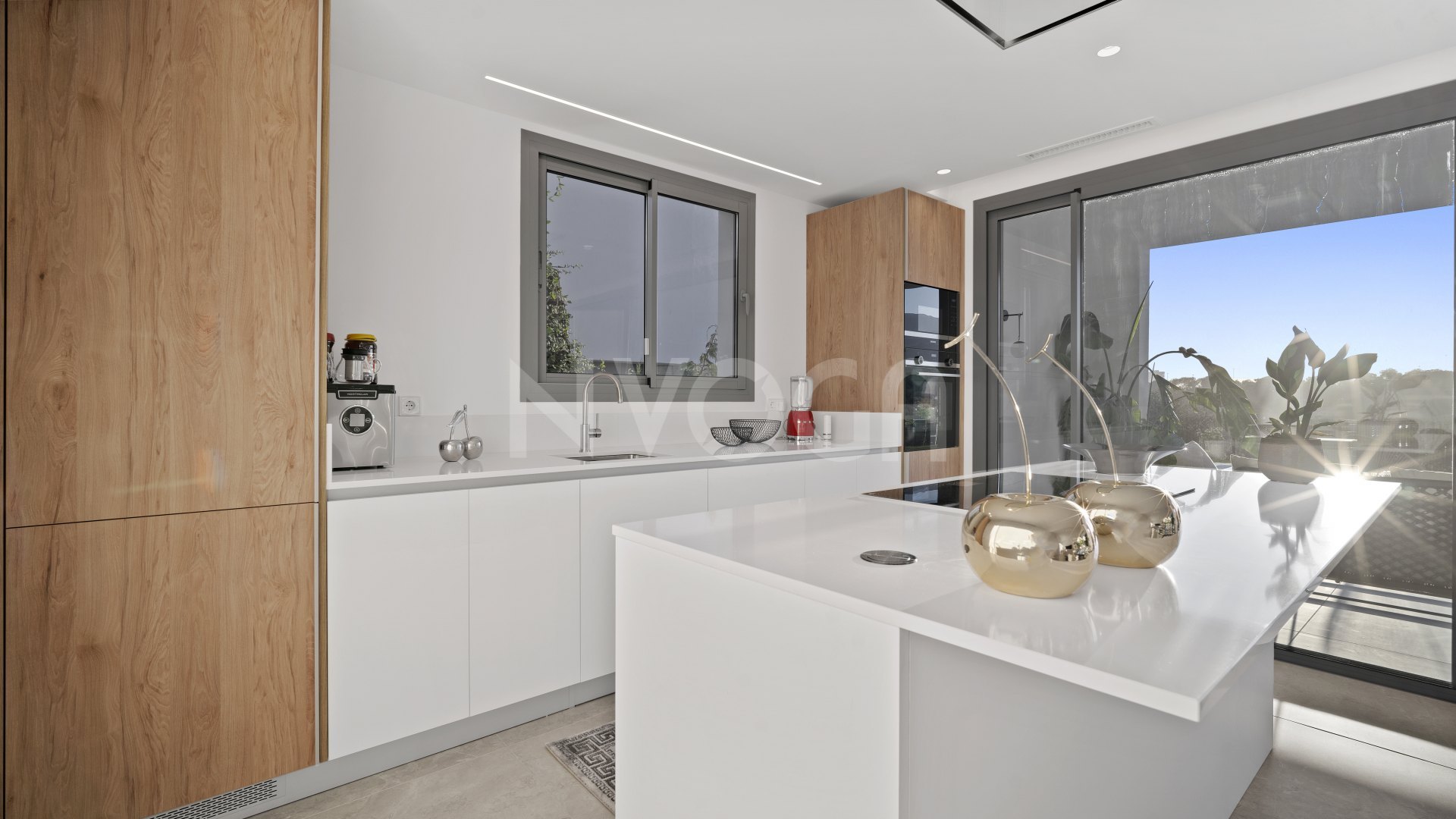 Exceptional luxury frontline golf newly built villa with stunning sea & golf views