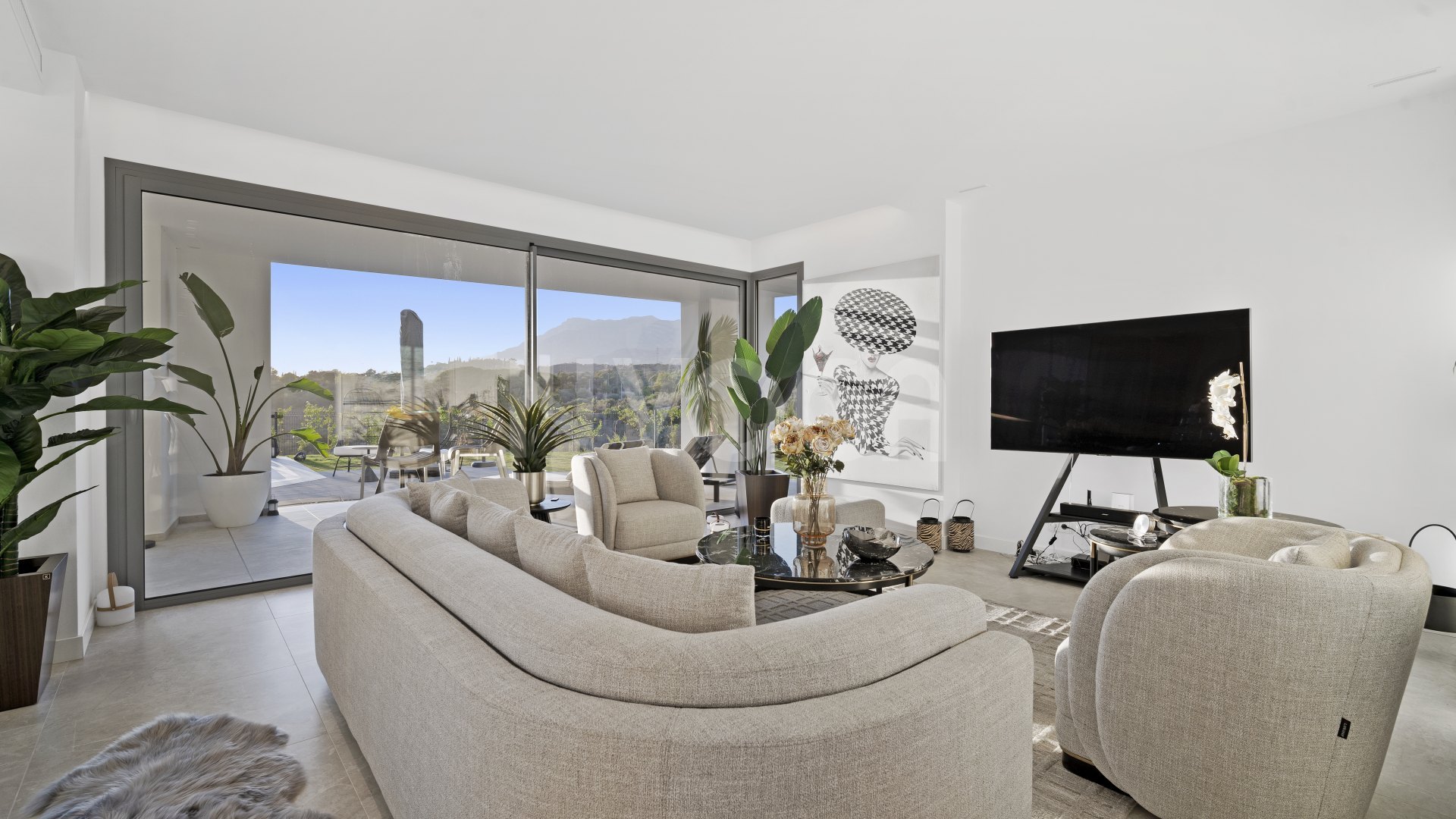 Exceptional luxury frontline golf newly built villa with stunning sea & golf views