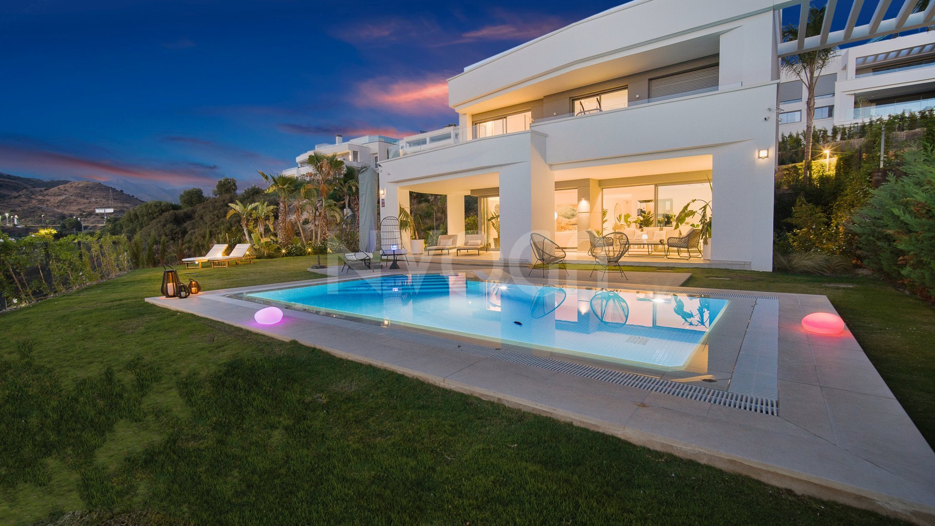 Exceptional luxury frontline golf newly built villa with stunning sea & golf views