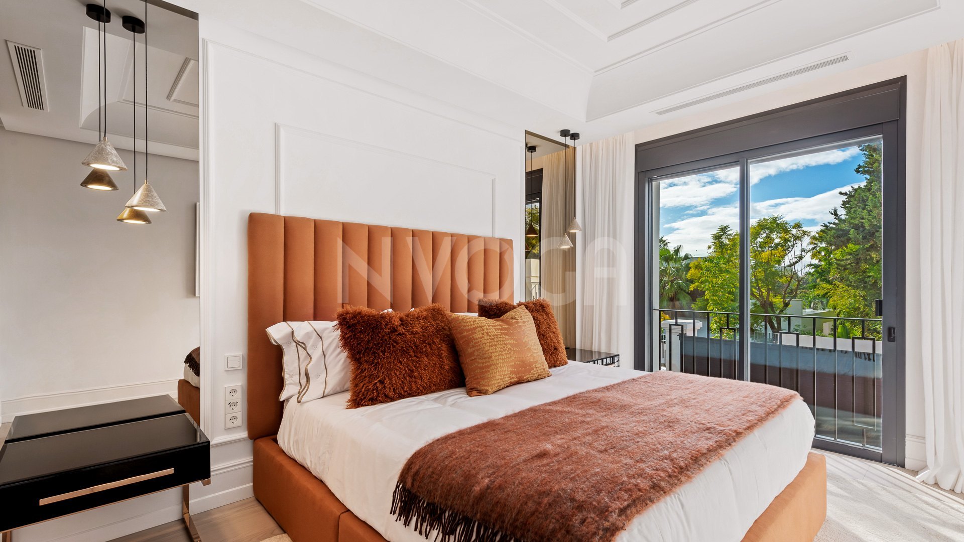 Spectacular and luxury newly built Villa in the heart of the Golf Valley, Marbella