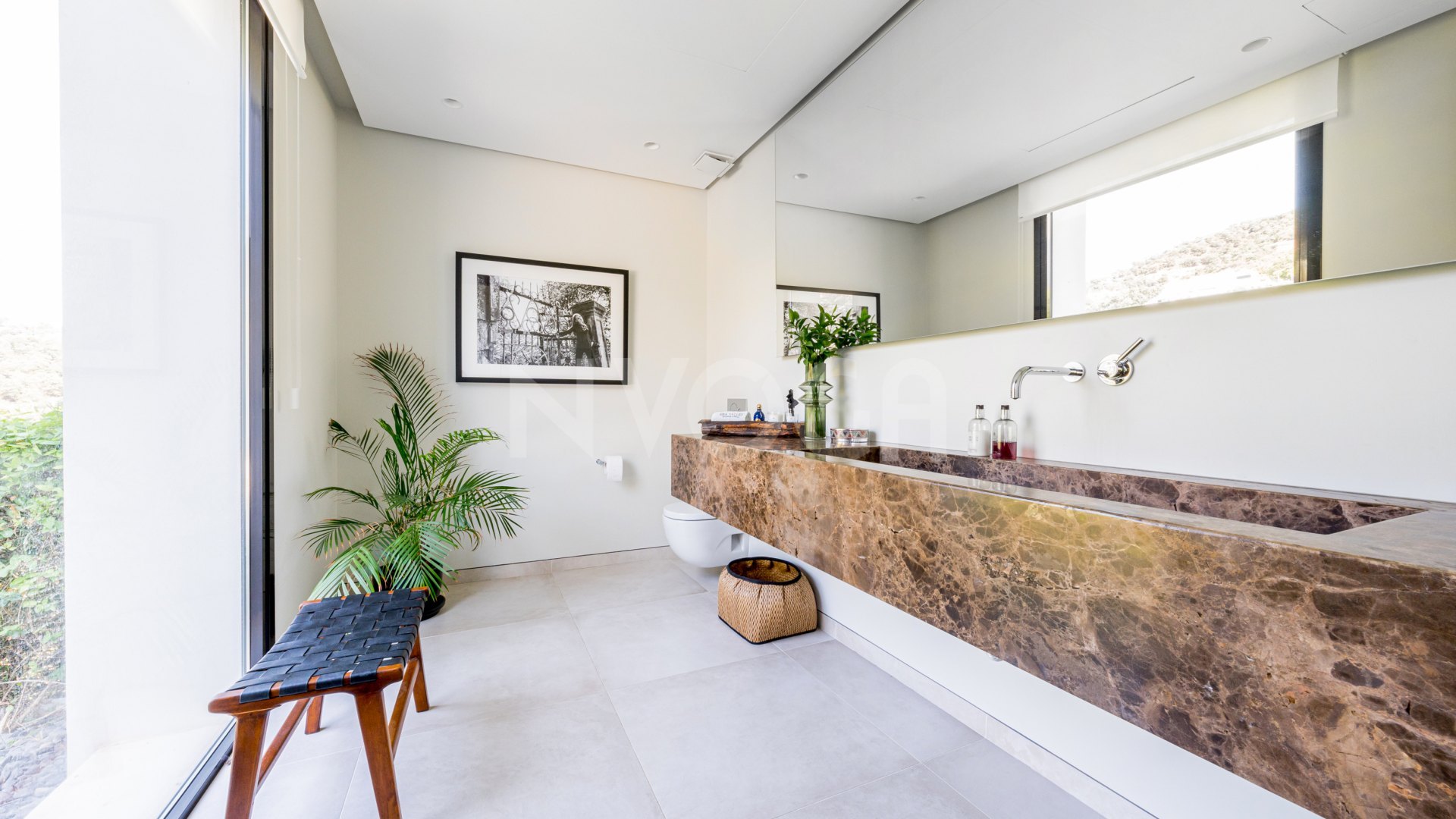 Impressive villa in a luxury residence in El Madroñal, Benahavís