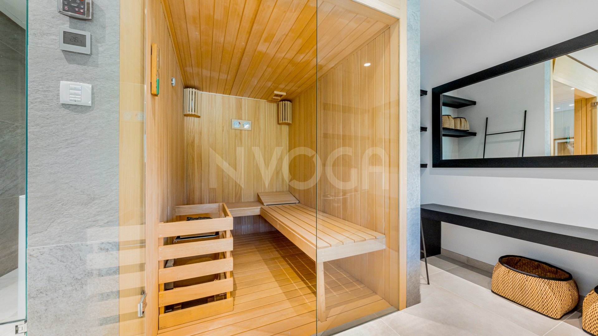 Impressive villa in a luxury residence in El Madroñal, Benahavís