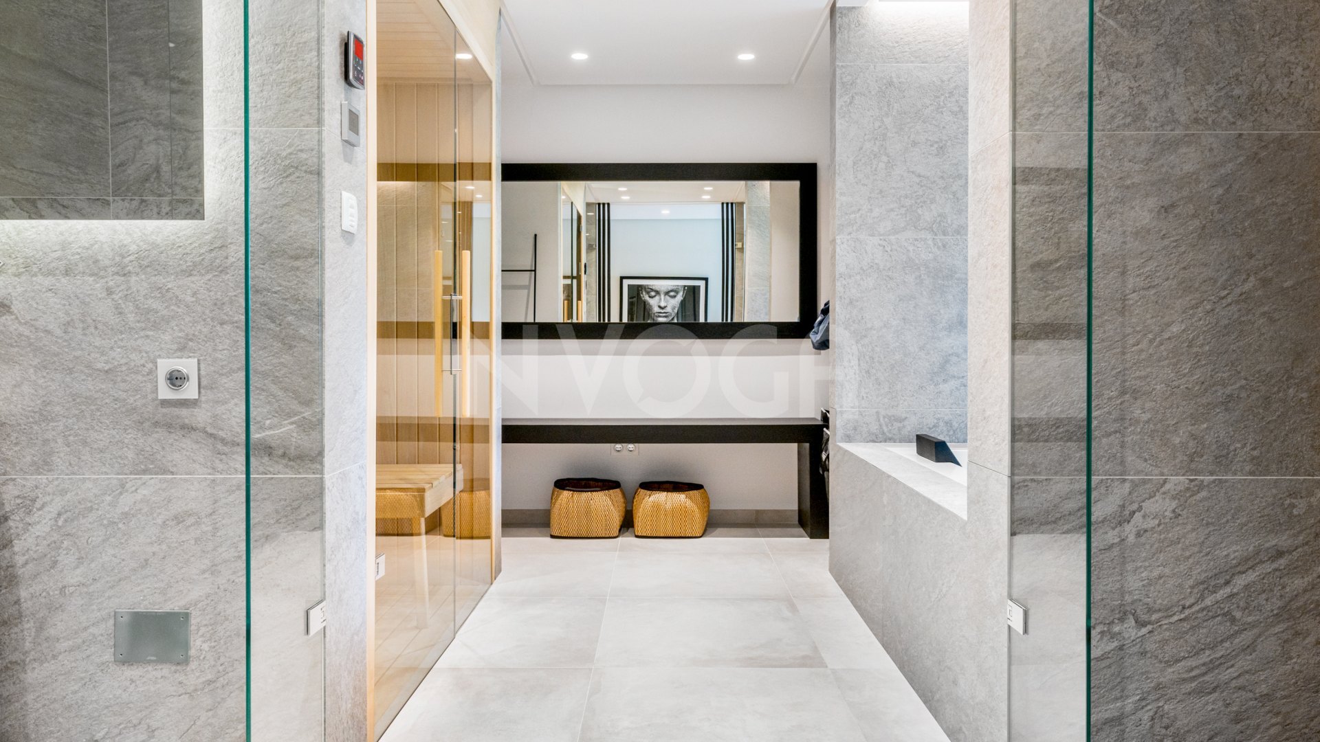 Impressive villa in a luxury residence in El Madroñal, Benahavís