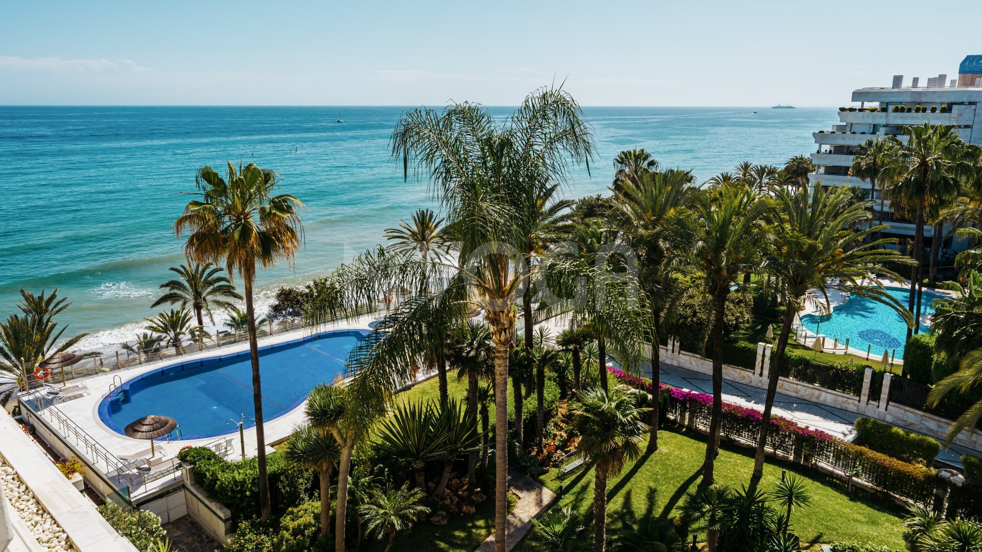 Precioso apartamento en primera linea de playa de Marbella Centro