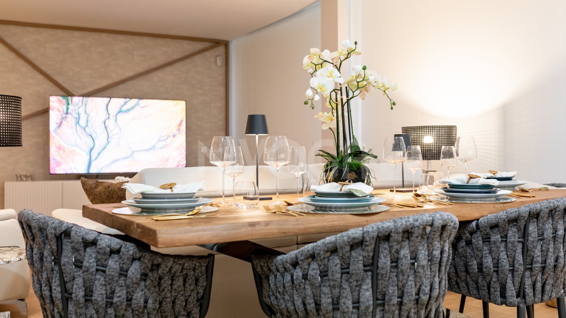 Magnifico apartamento en primera linea de playa con espectaculares vistas al mar en Estepona.