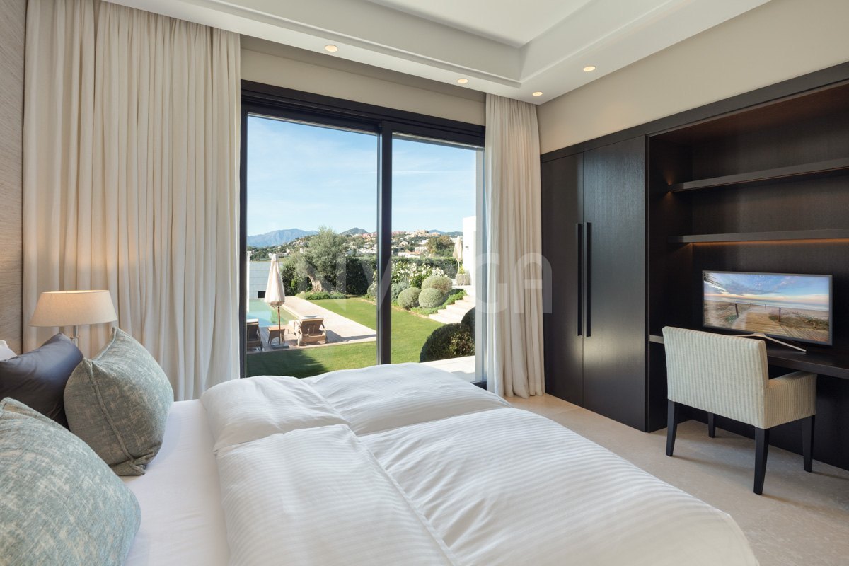 Increíble villa muy bien situada en Haza del Conde, Nueva Andalucía