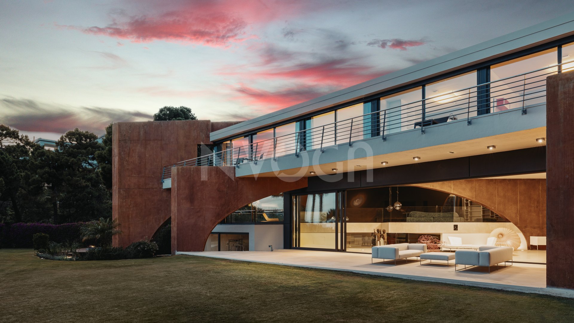Spectacular luxury villa with 8 bedrooms in Benahavís
