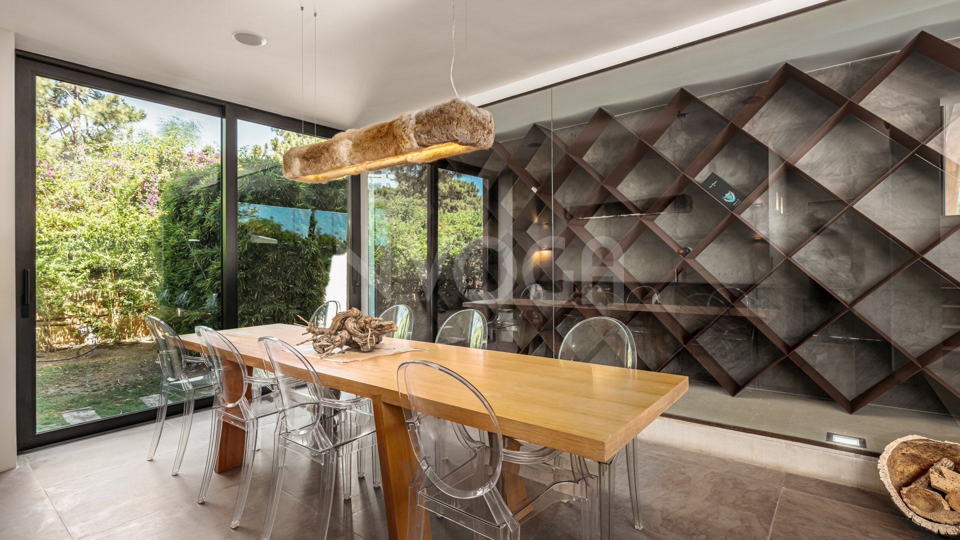 Spectacular luxury villa with 8 bedrooms in Benahavís