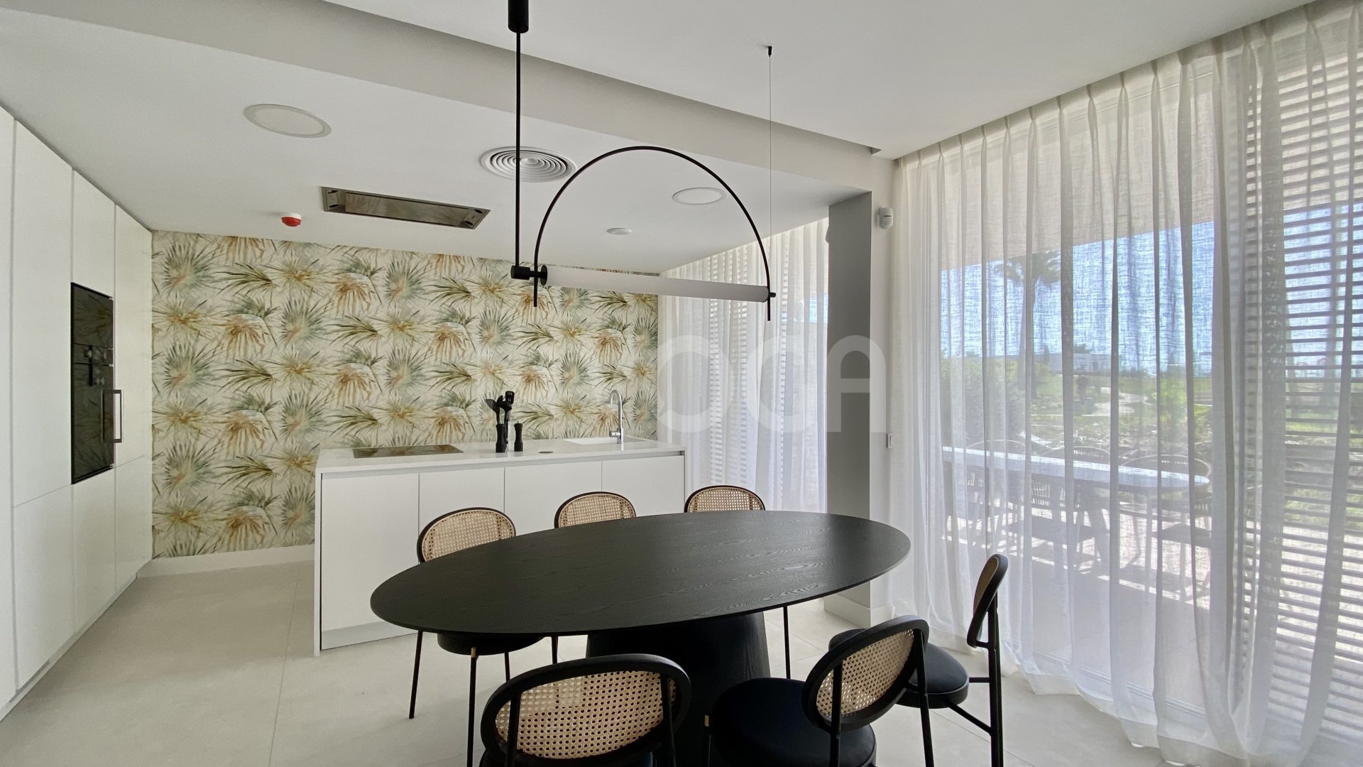 Front line beach apartment in Estepona