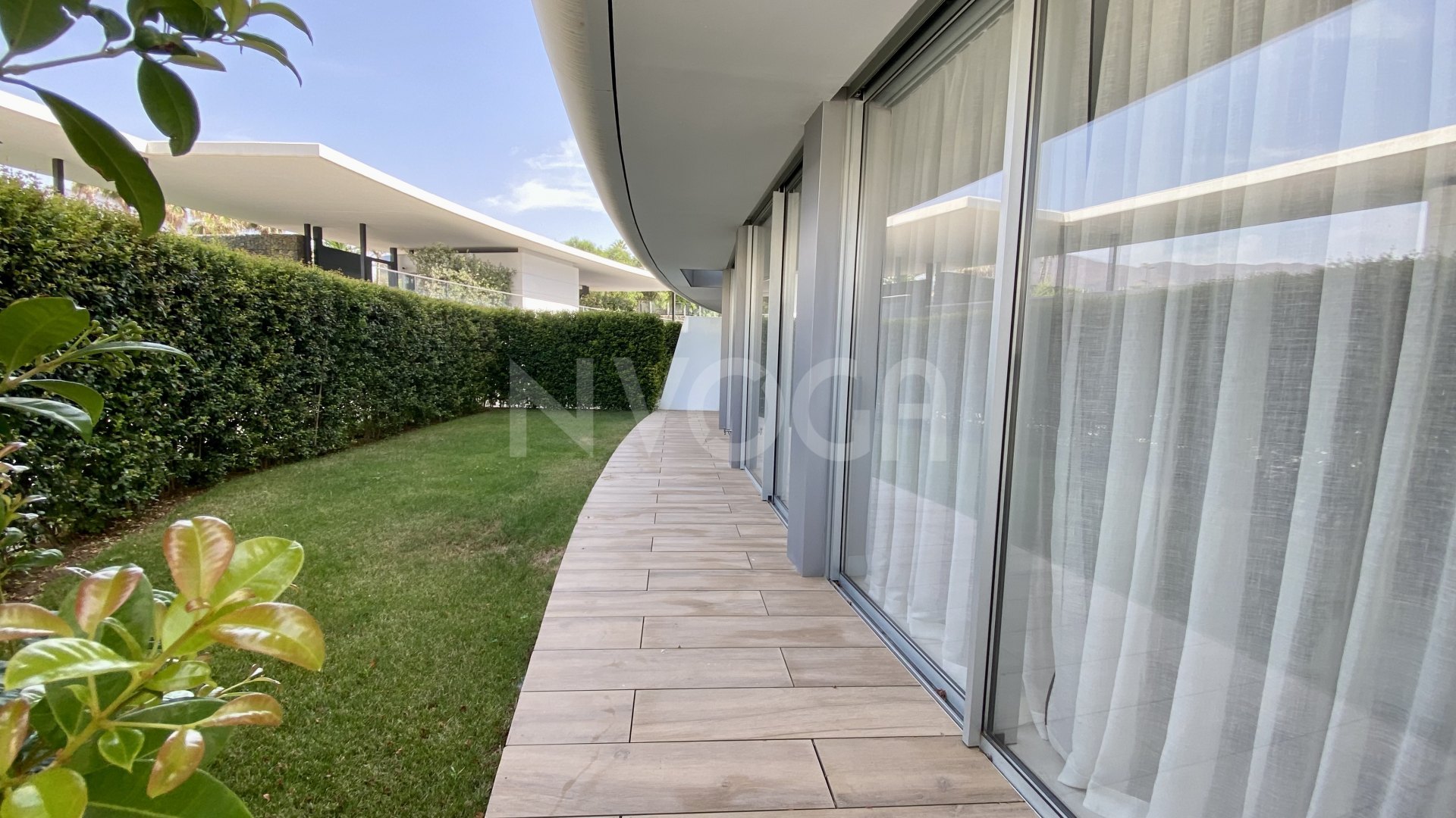 Front line beach apartment in Estepona