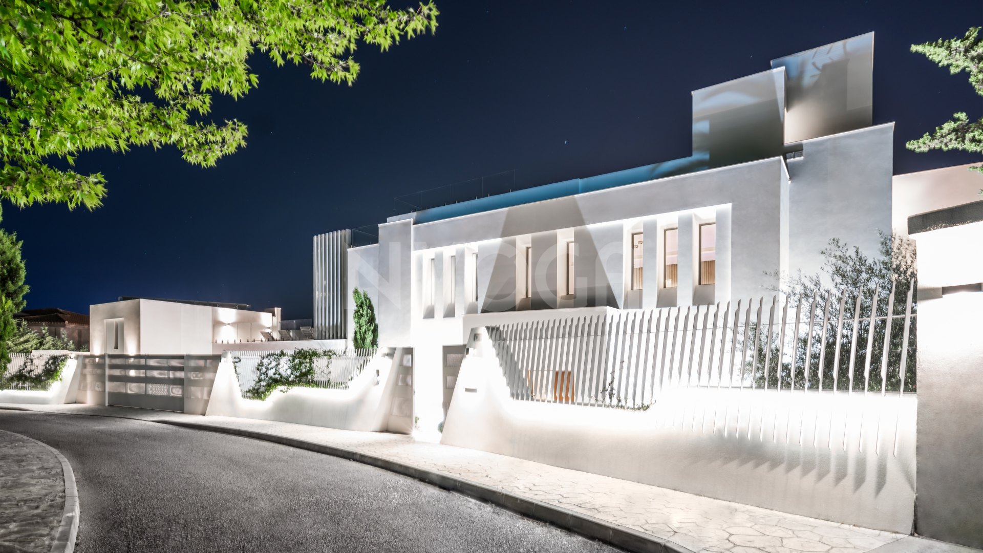 Elegant Luxury Villa in Nueva Andalucia, Marbella
