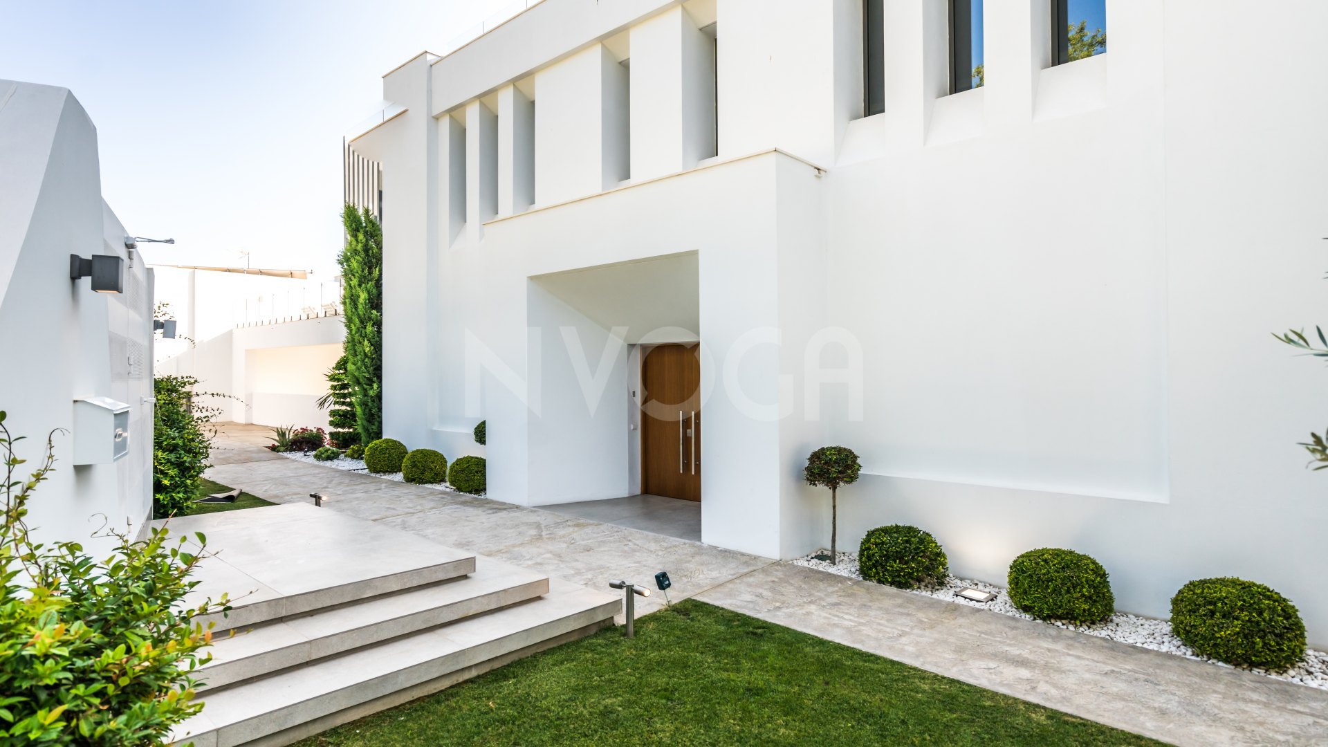 Elegant Luxury Villa in Nueva Andalucia, Marbella
