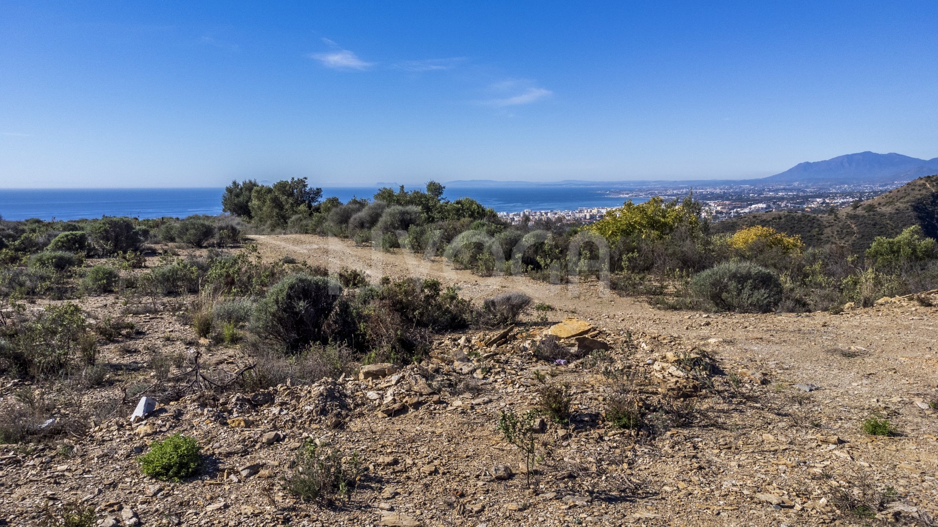Paraíso tropical con vistas panorámicas al mar en Los Altos de los Monteros