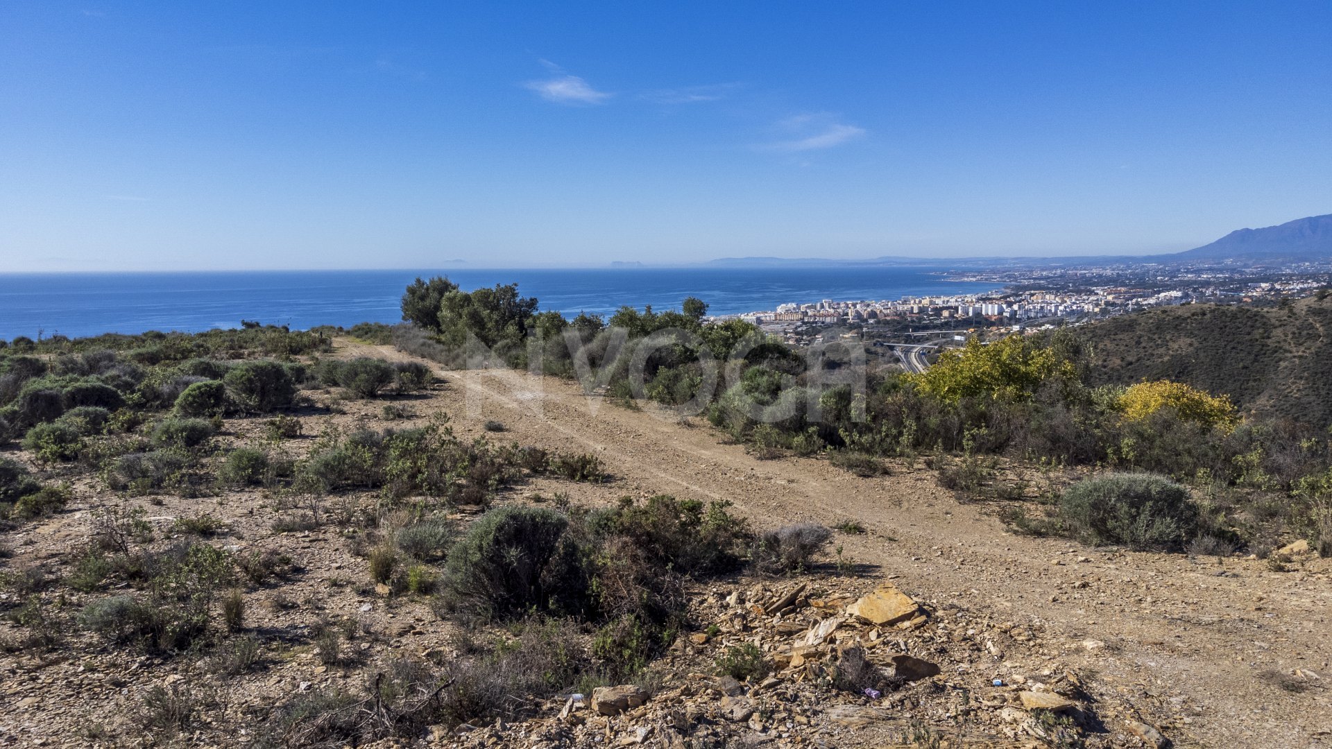 Paraíso tropical con vistas panorámicas al mar en Los Altos de los Monteros