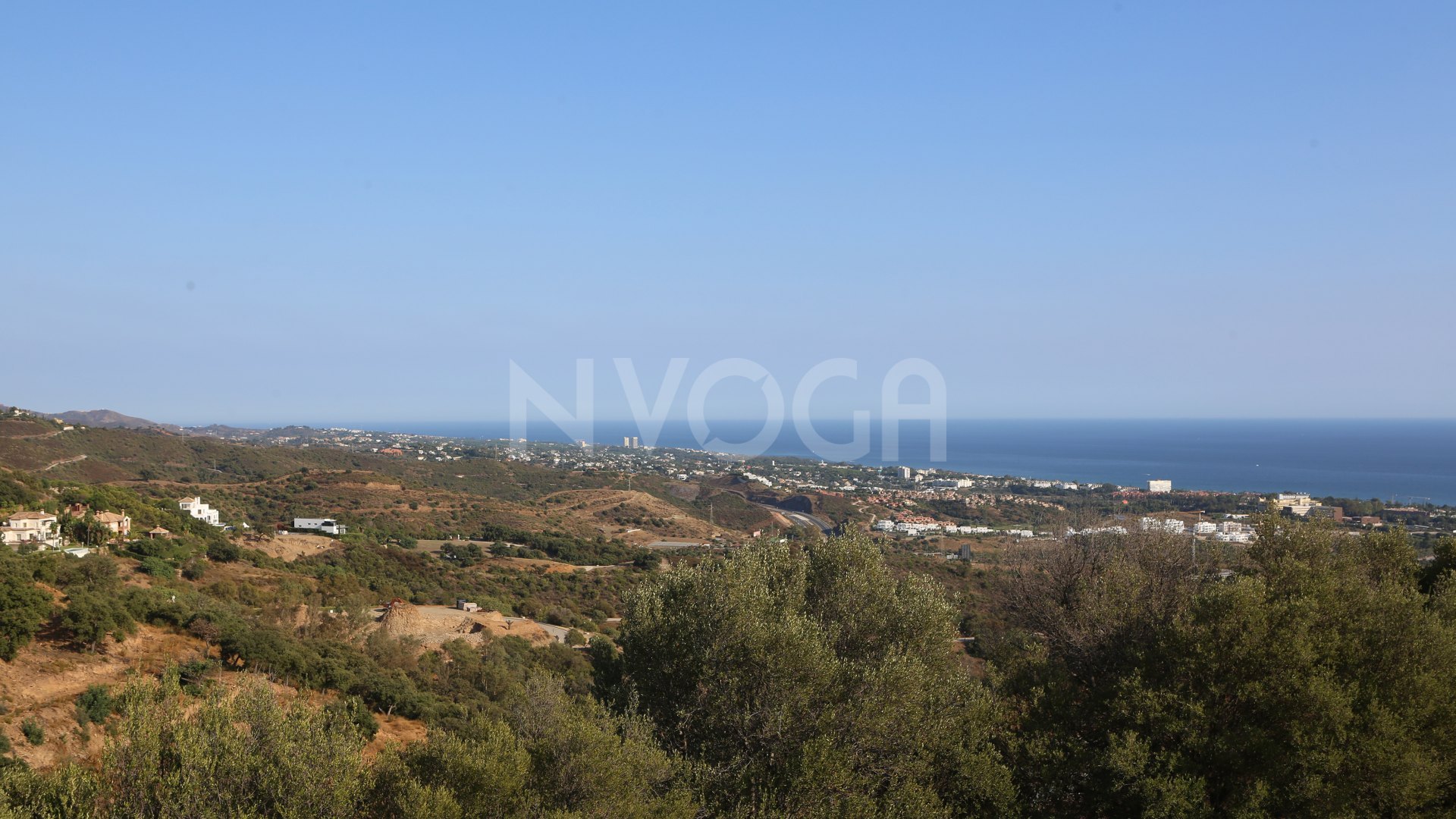Paraíso tropical con vistas panorámicas al mar en Los Altos de los Monteros