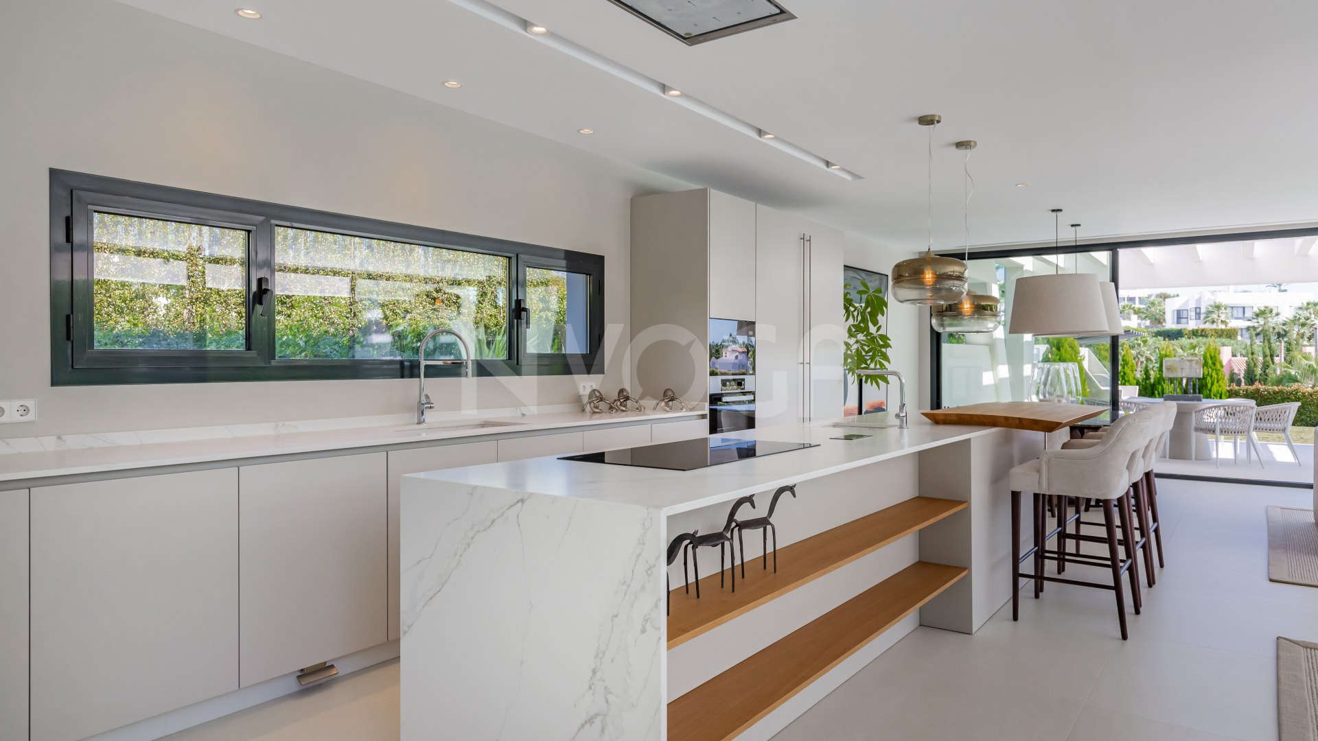 Exceptionally Villa in Nueva Andalucia in front of Las Brisas golf course