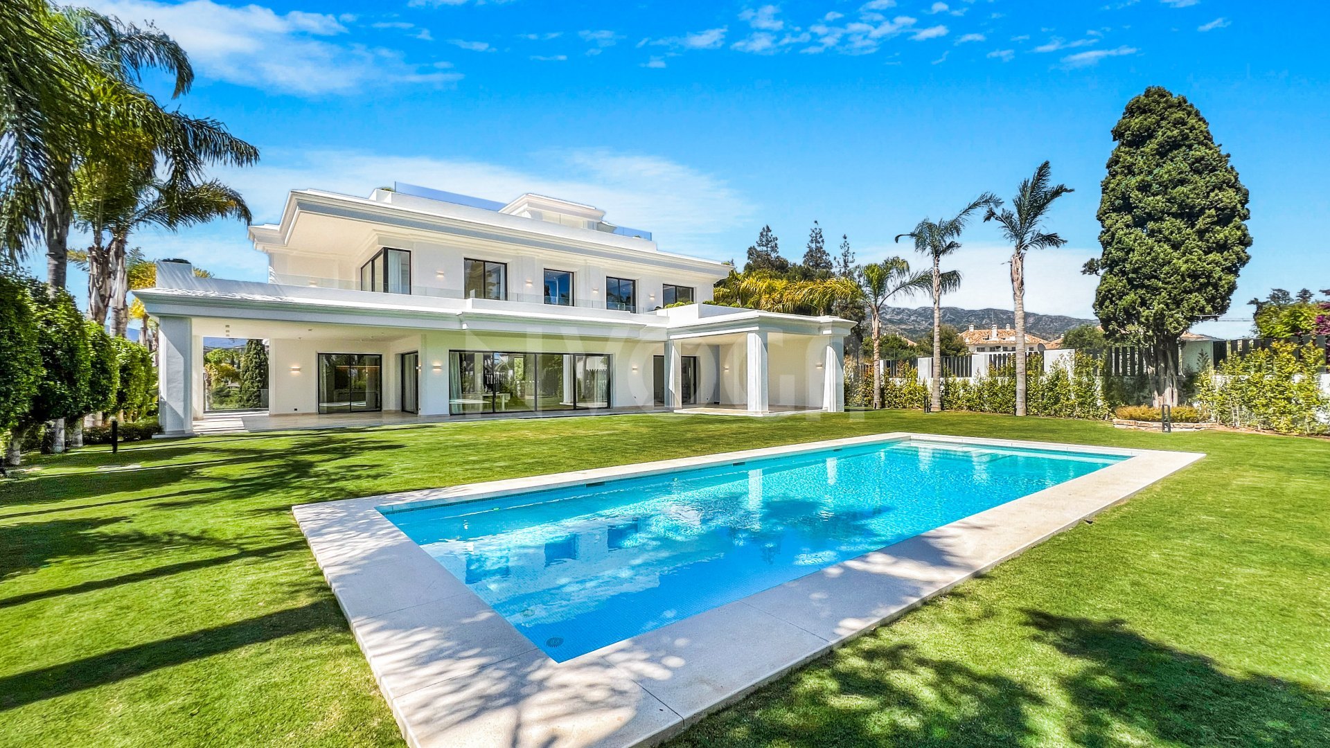 Luxury Villa with sea views in Lomas de Marbella Club