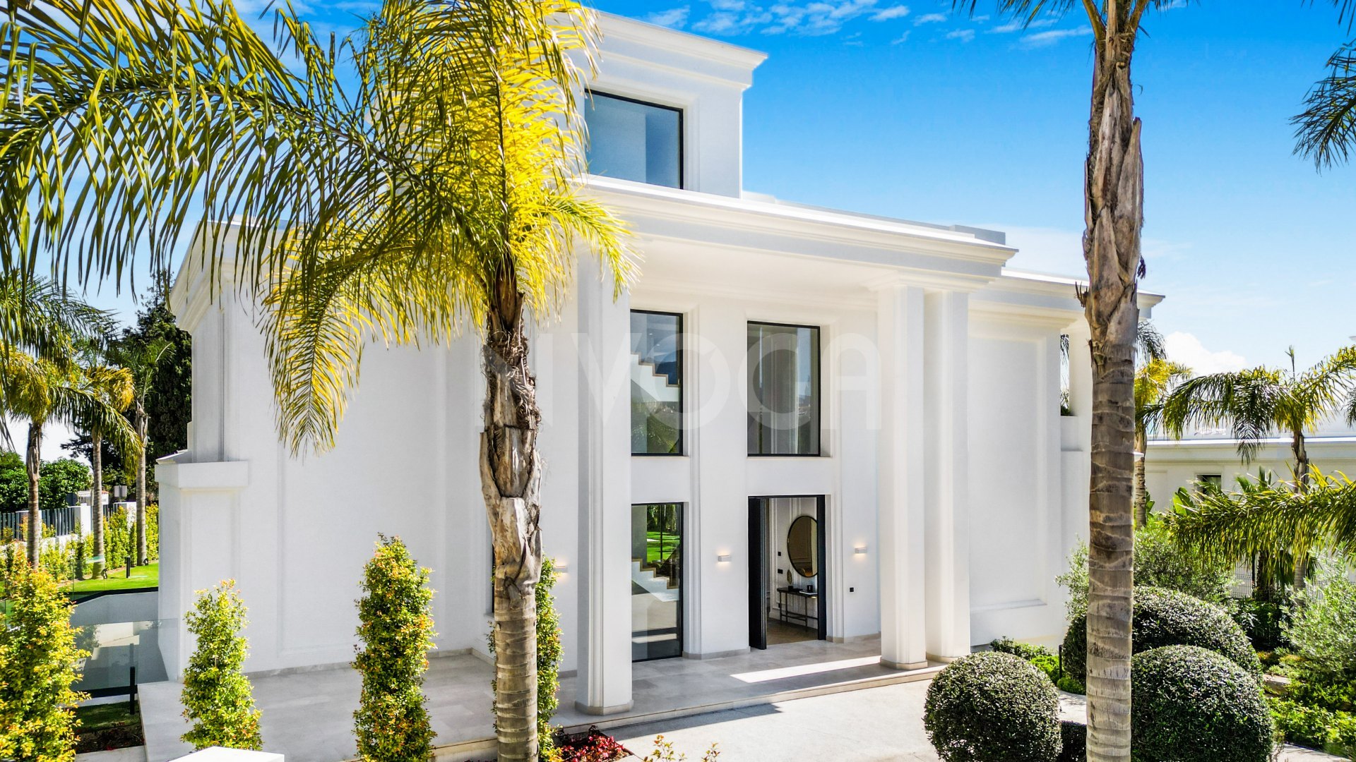 Luxury Villa with sea views in Lomas de Marbella Club
