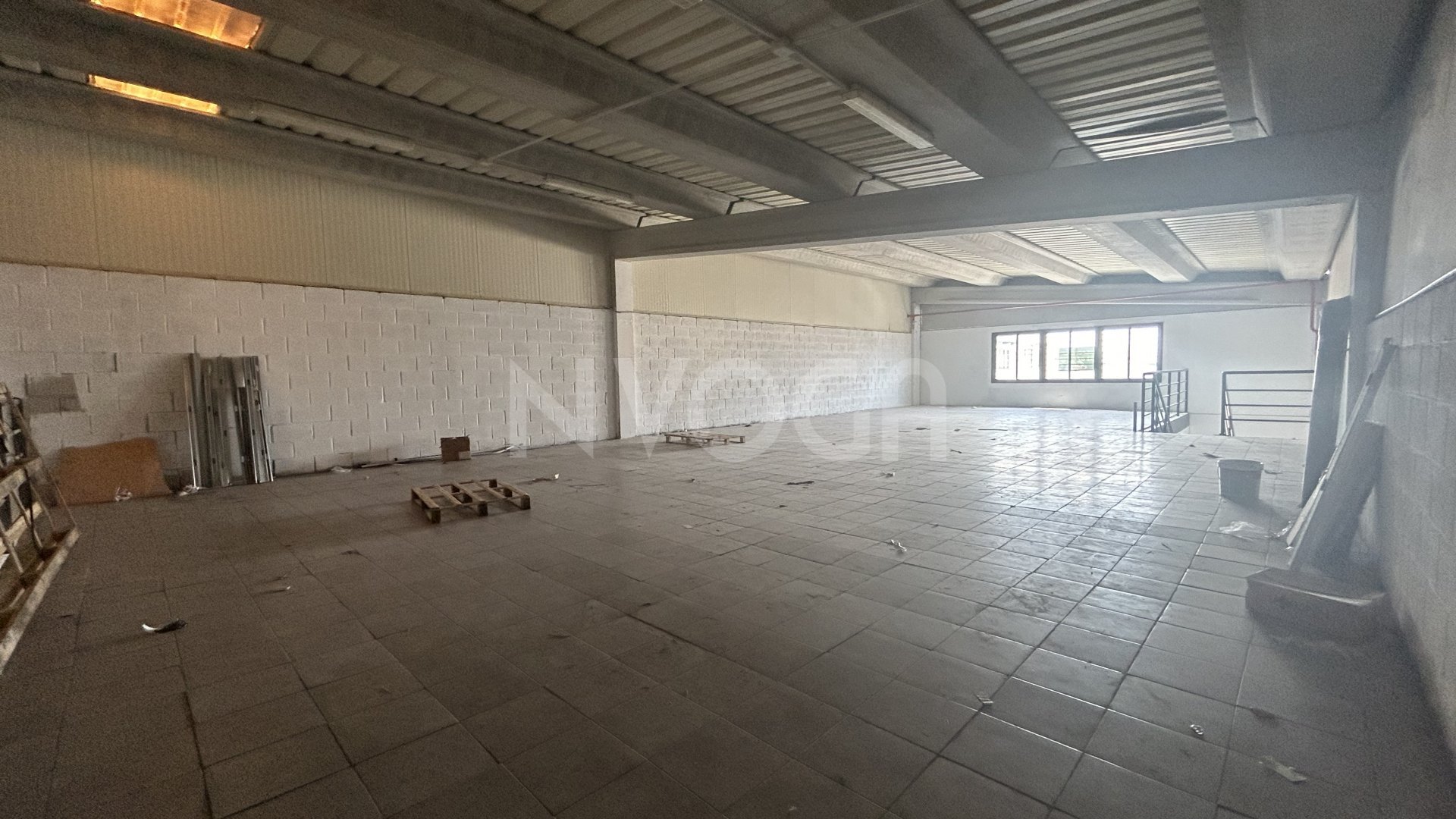 Prime Business Opportunity: Spacious Industrial Space for Sale in Marbella
