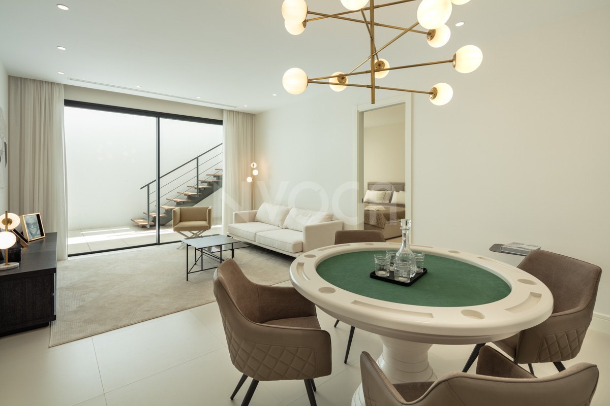Impressive beachside villa in Rio Verde Playa, Marbella Golden Mile
