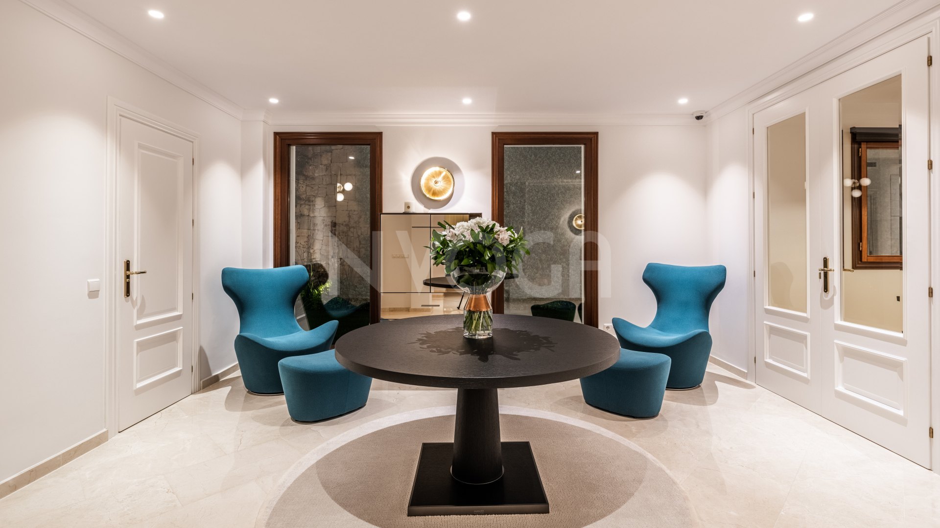 Luxurious villa in private urbanisation in Sierra Blanca, Marbella Golden Mile