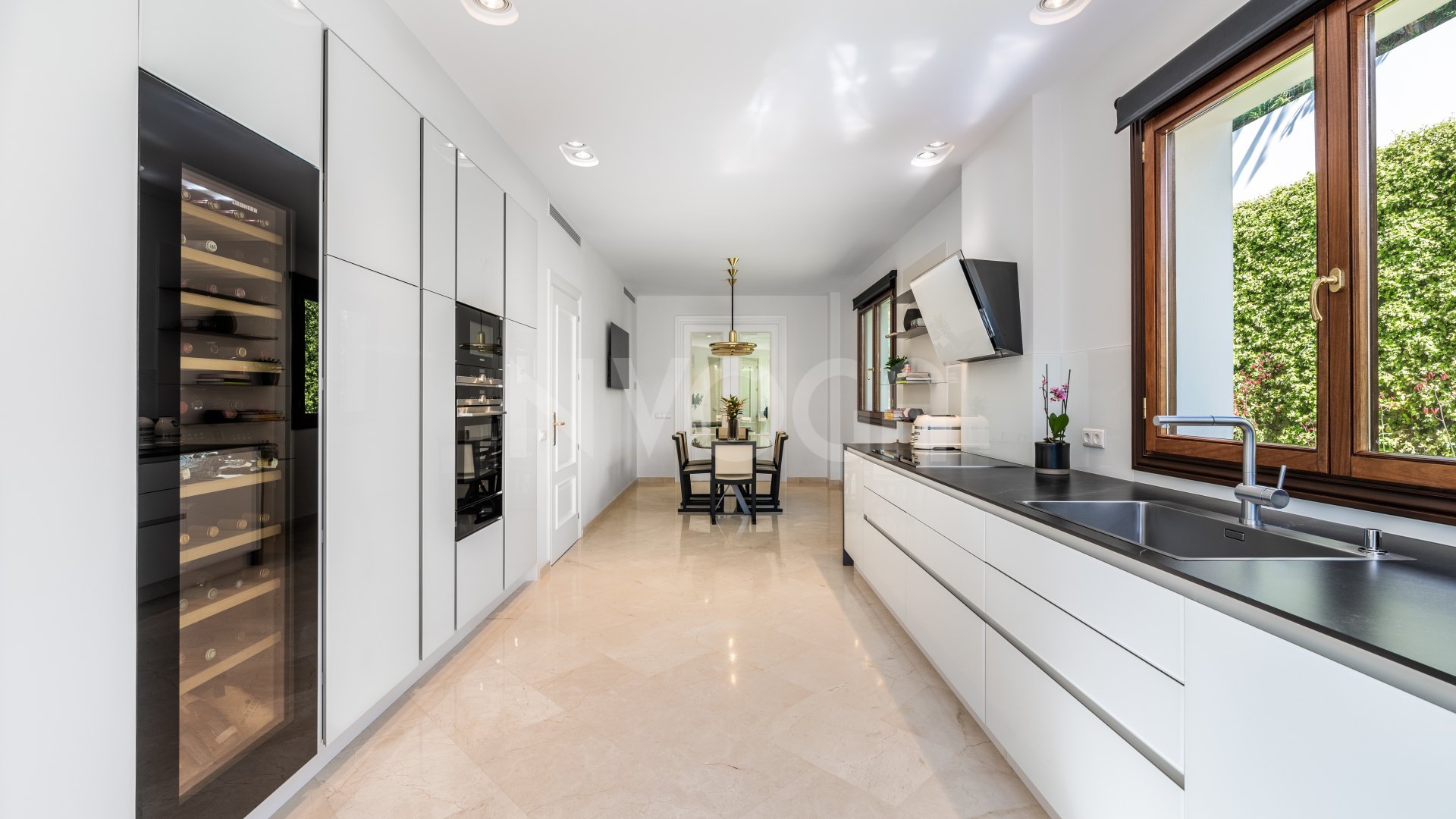 Luxurious villa in private urbanisation in Sierra Blanca, Marbella Golden Mile