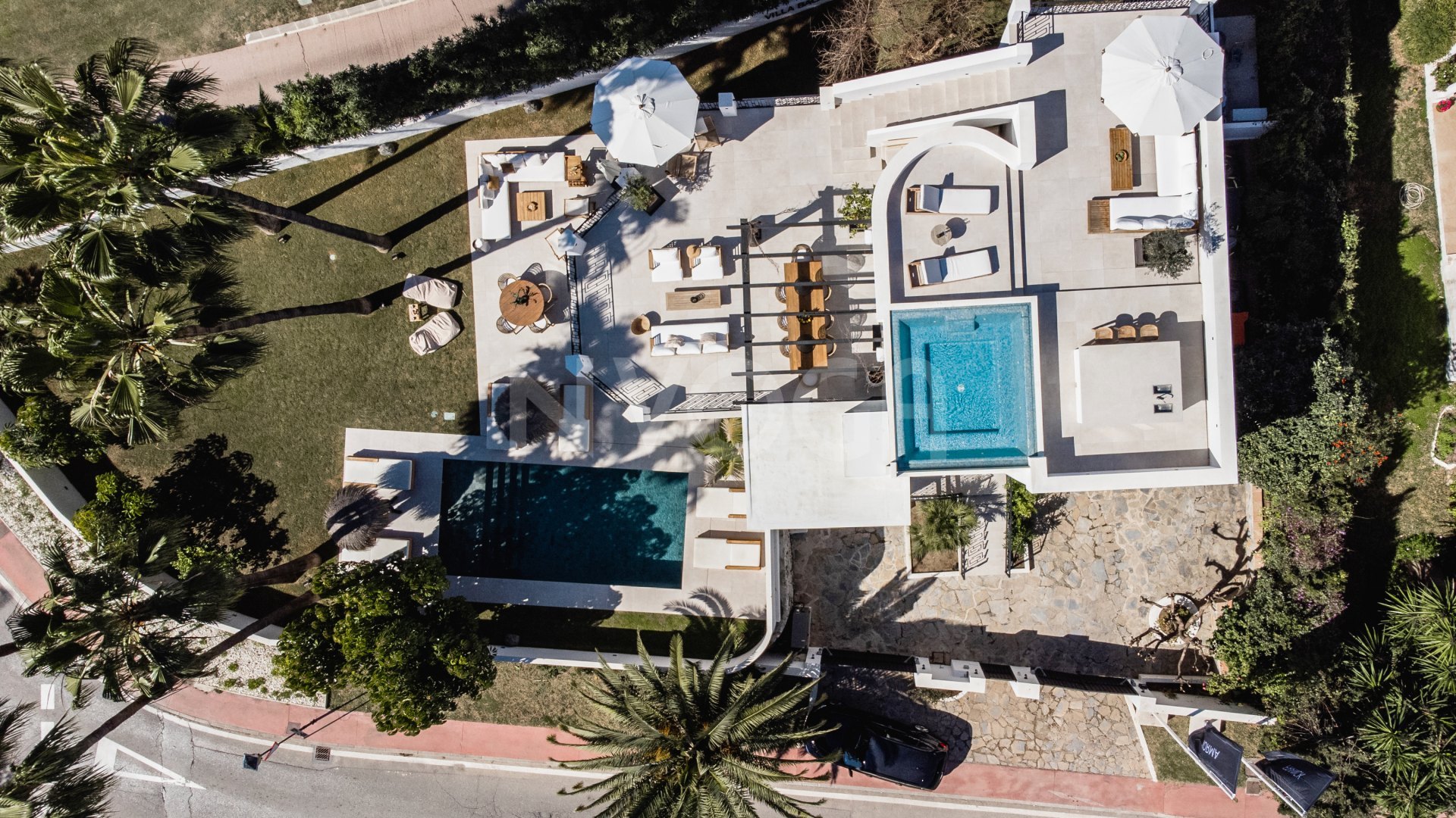 Gorgeous villa recently renovated in the heart of Nueva Andalucía, Marbella