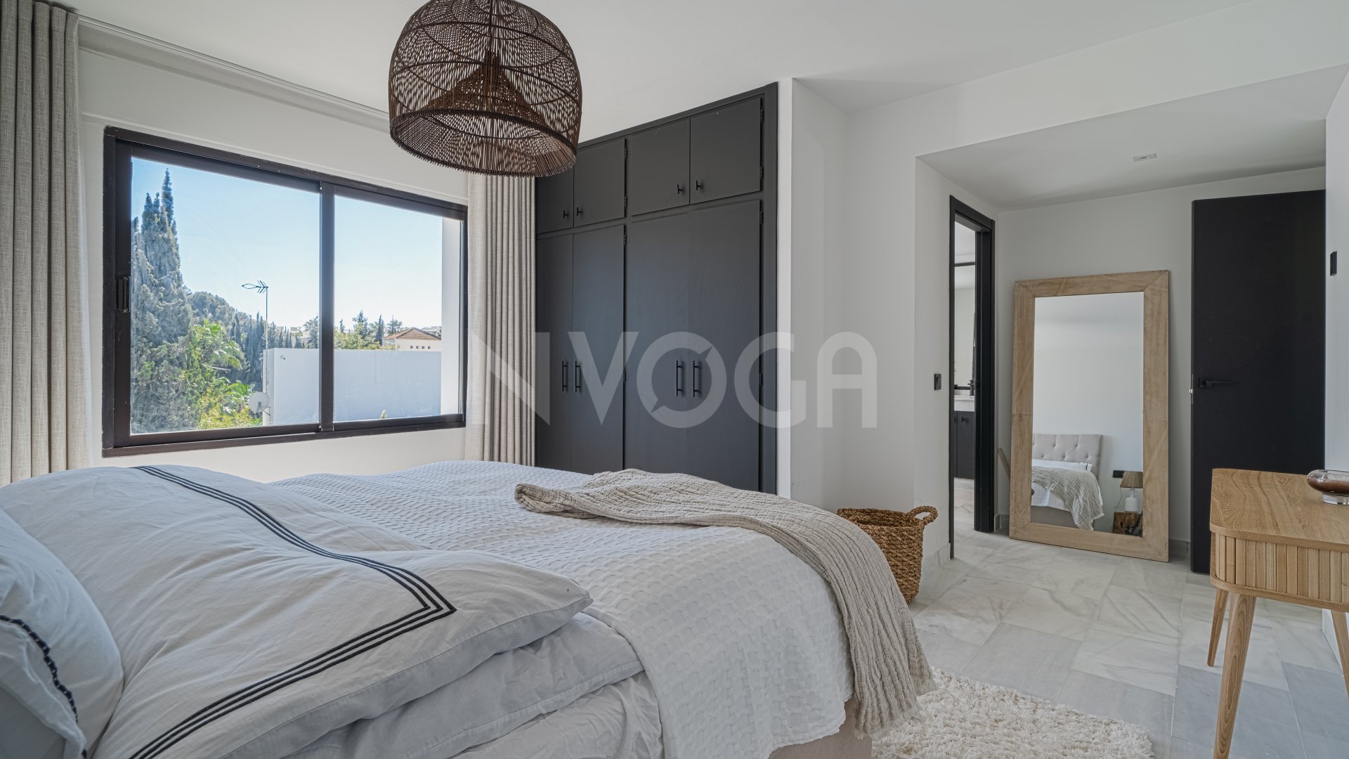 Gorgeous villa recently renovated in the heart of Nueva Andalucía, Marbella