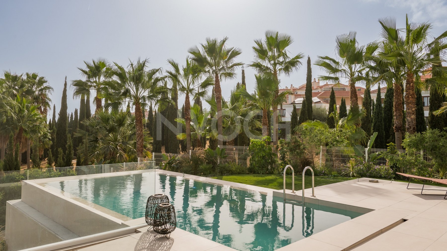 Lujosa villa de 4 habitaciones con vistas a mar en El Higuerón, Fuengirola