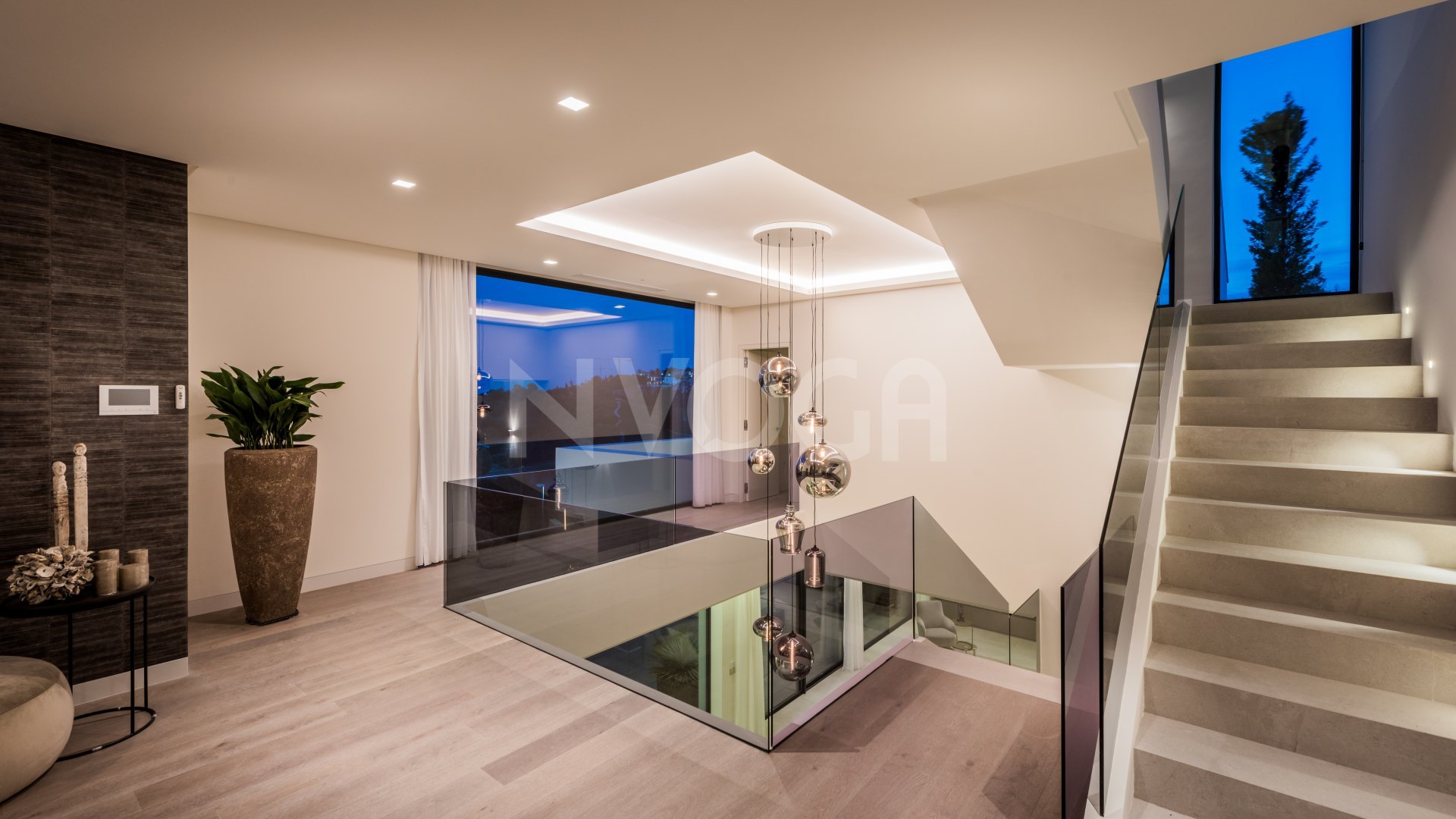 Lujosa villa de estilo contemporáneo en La Alquería, Benahavís