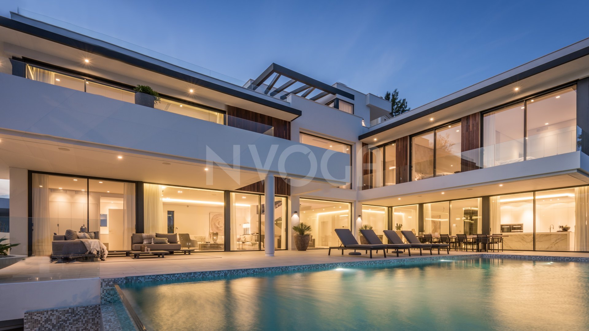 Lujosa villa de estilo contemporáneo en La Alquería, Benahavís