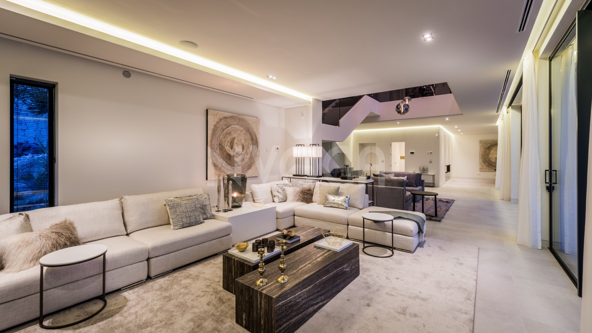 Lujosa villa de estilo contemporáneo en La Alquería, Benahavís