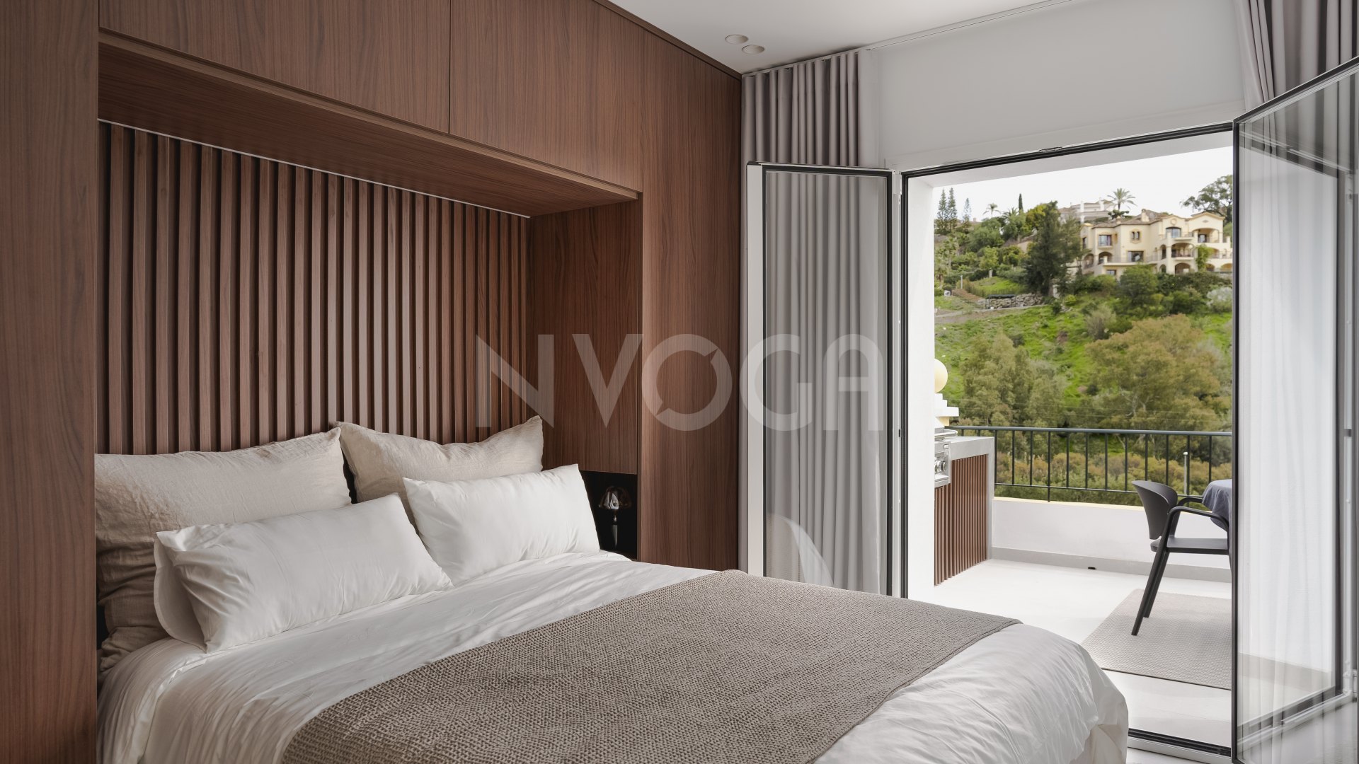 Gorgeous apartment with panoramic sea views in La Quinta, Benahavís
