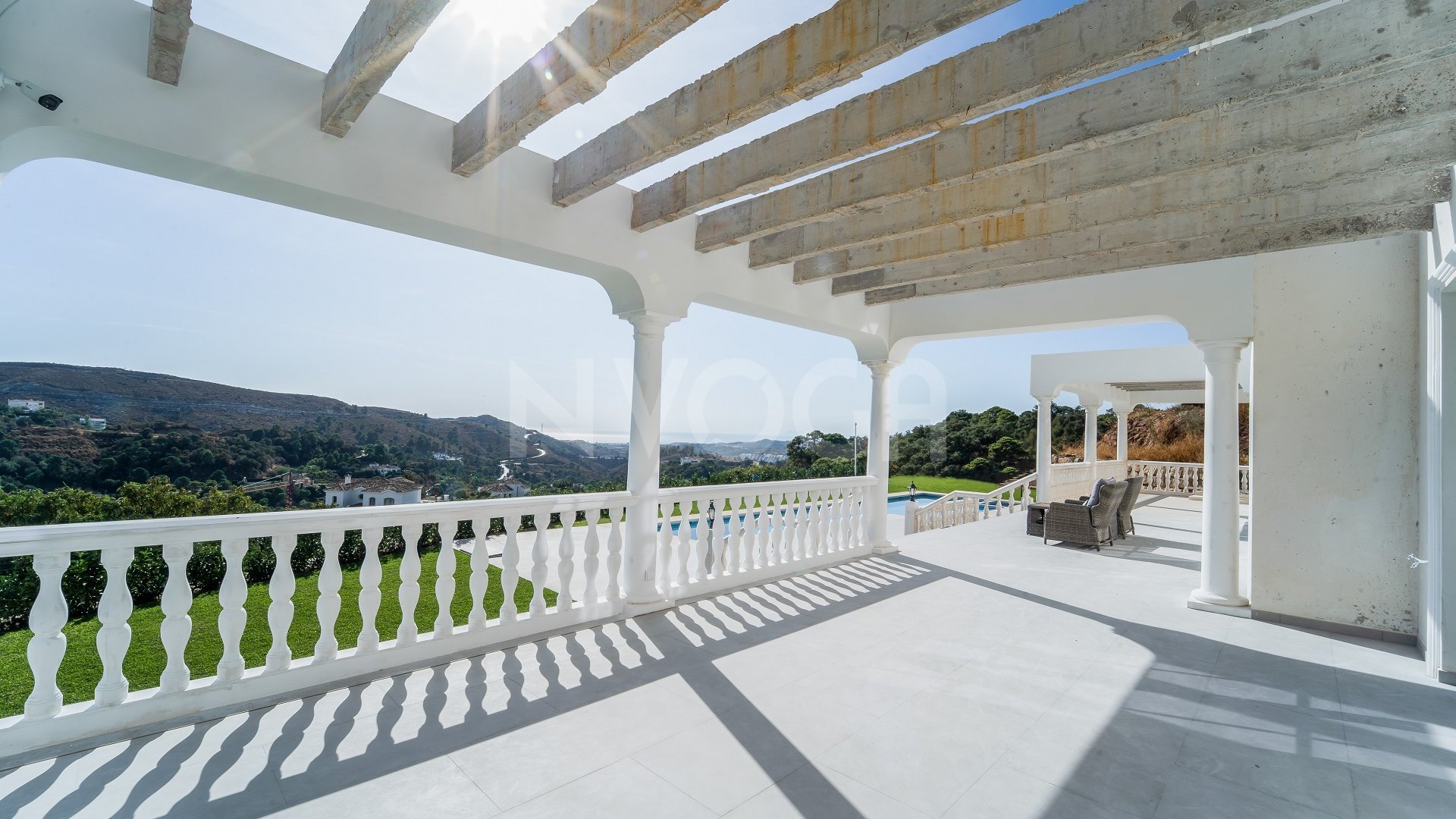 Villa única con vistas al mar en Marbella Club Golf Resort, en Benahavís