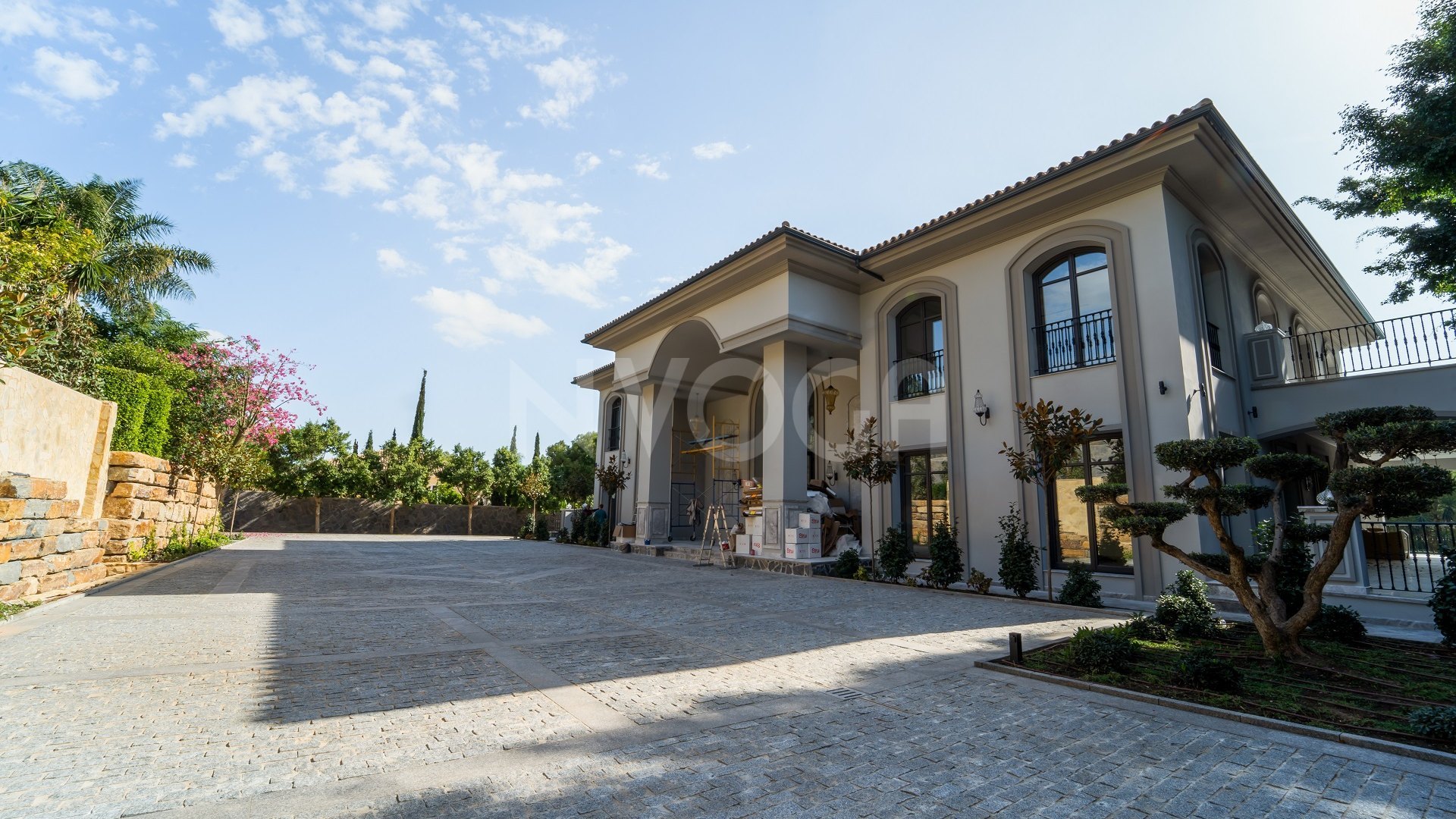 Villa de lujo de 6 dormitorios en la Milla de Oro de Marbella