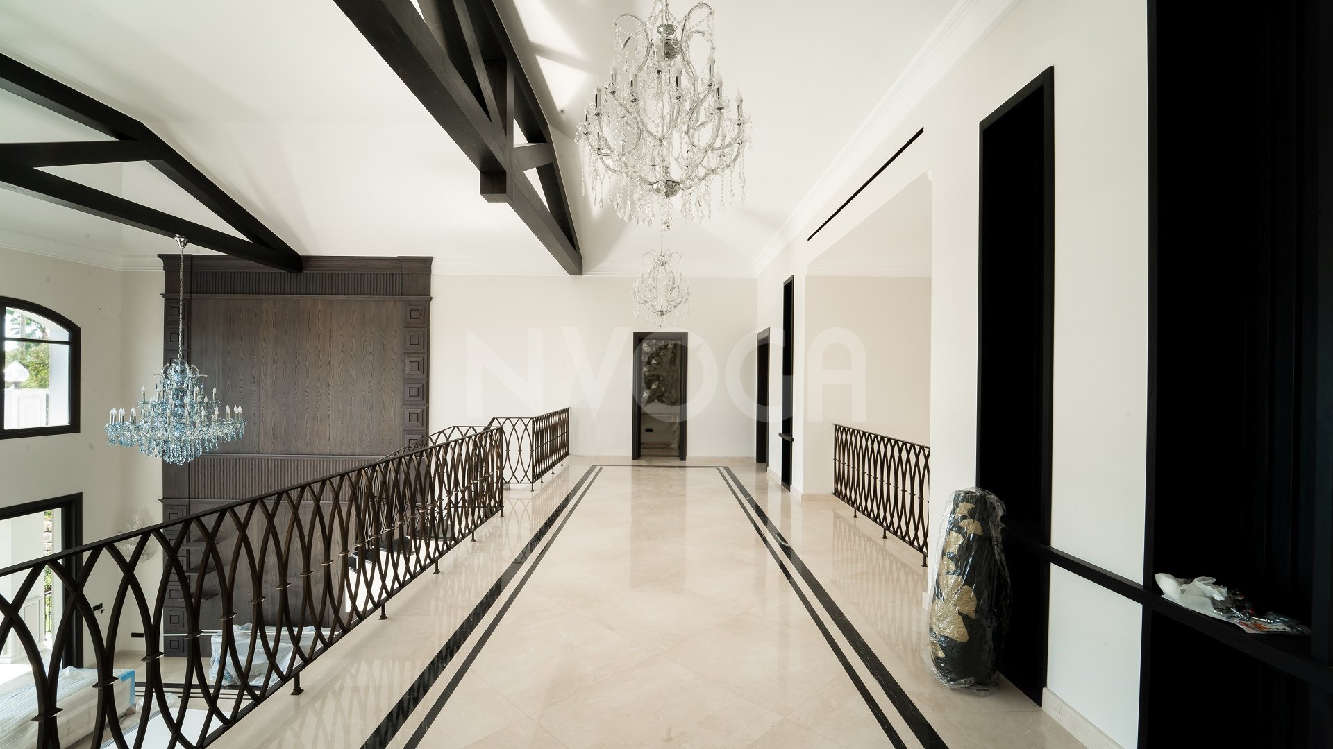 Villa de lujo de 6 dormitorios en la Milla de Oro de Marbella