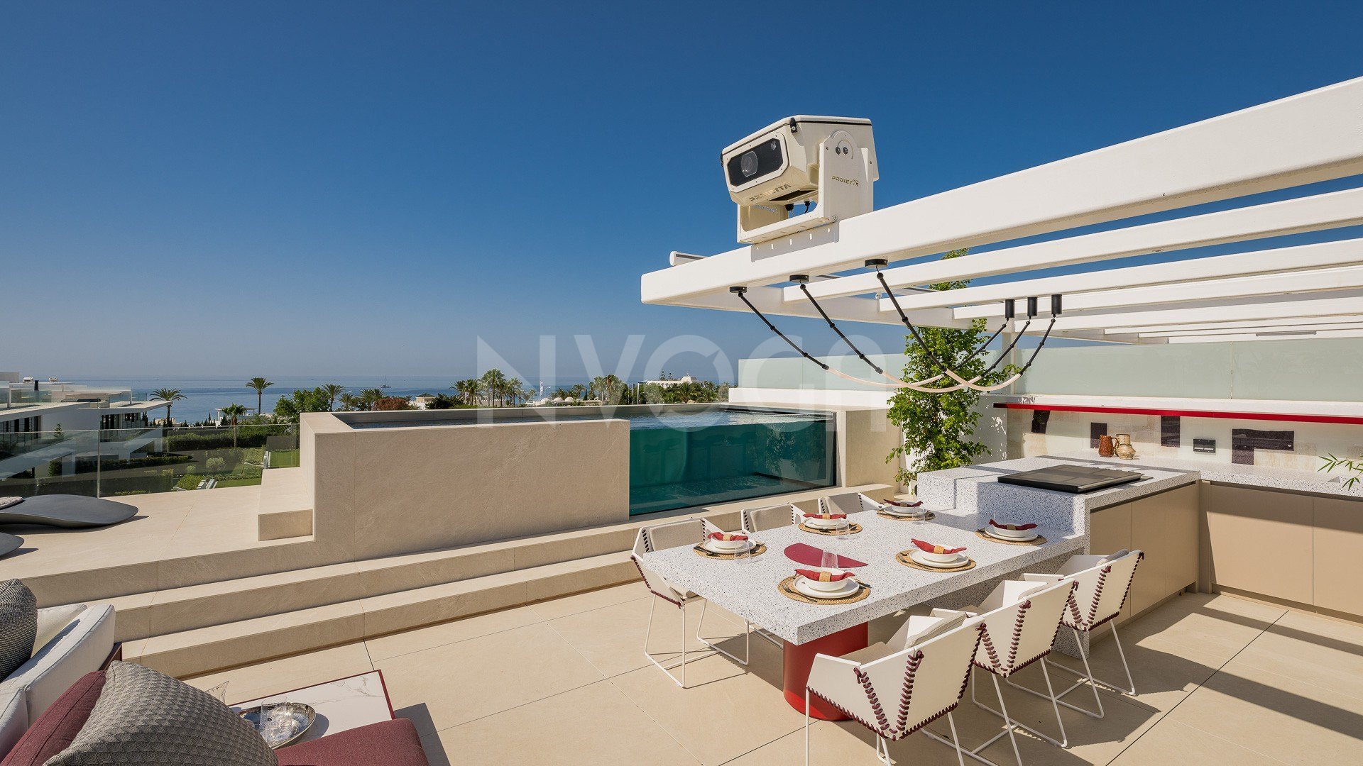 Lujosa Villa Situada en La Milla de Oro de Marbella