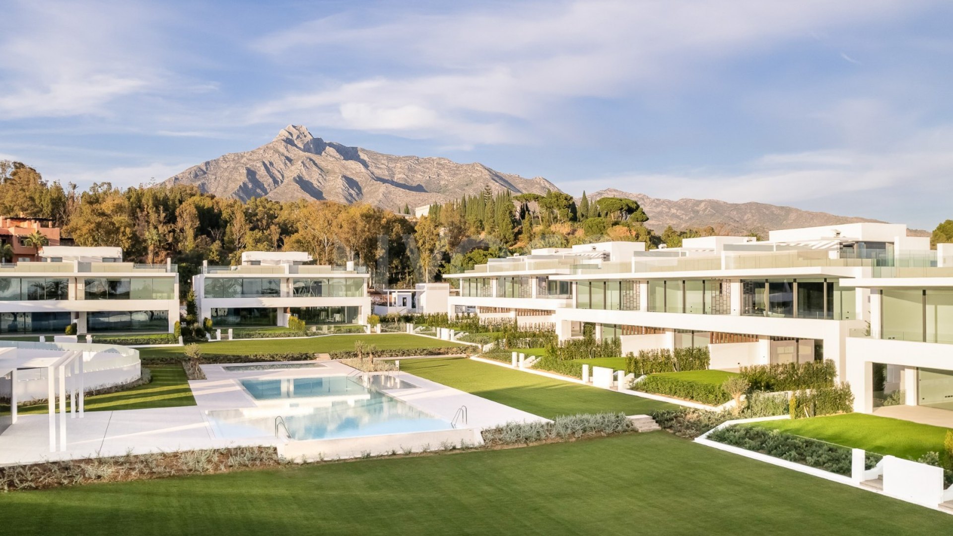 Luxurious Villa Located on Marbella's Golden Mile