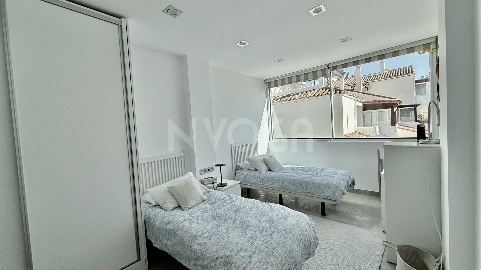 Magnificent front line beach townhouse, located in Bahia de Marbella, Marbella East.