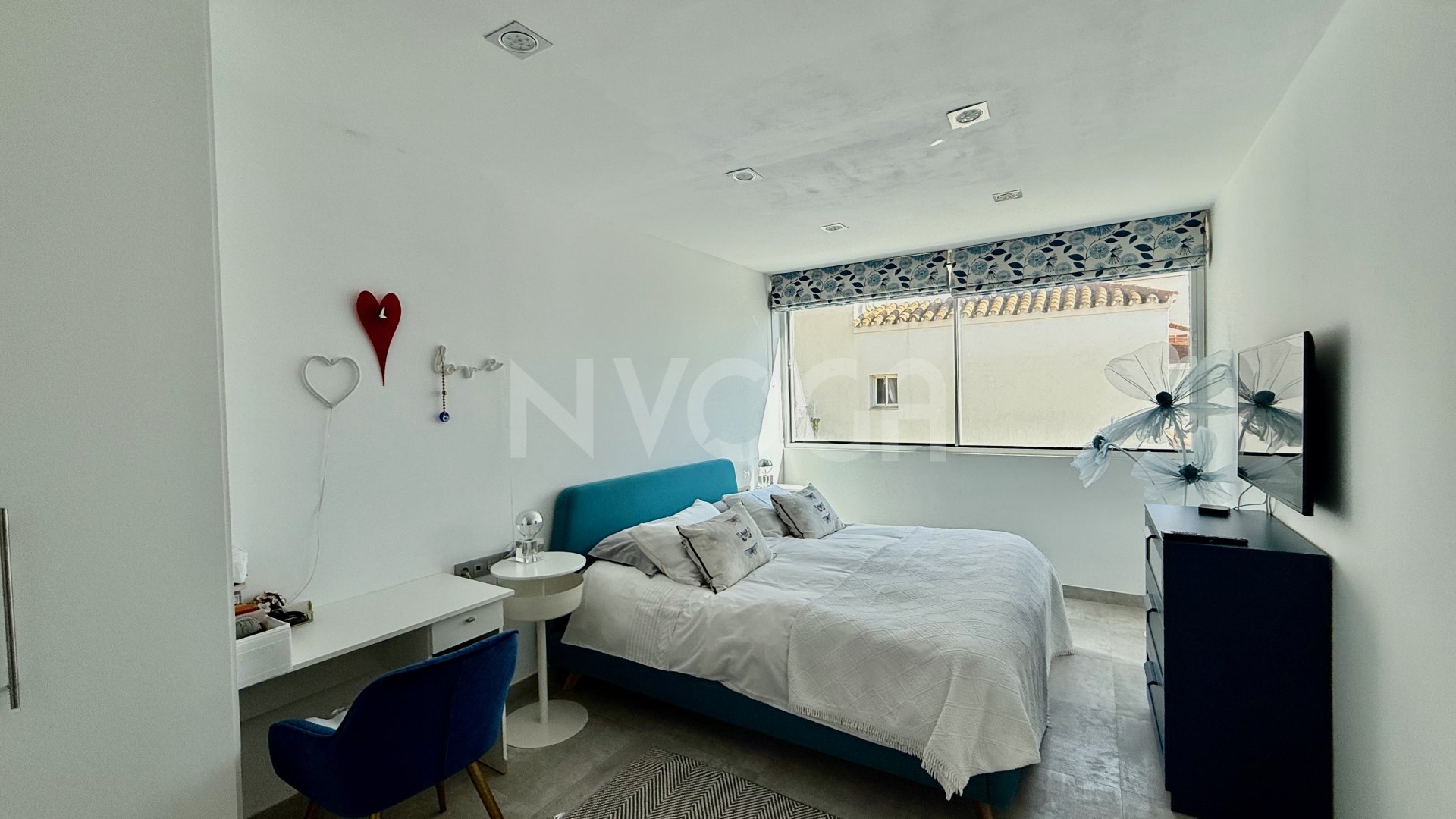 Magnificent front line beach townhouse, located in Bahia de Marbella, Marbella East.