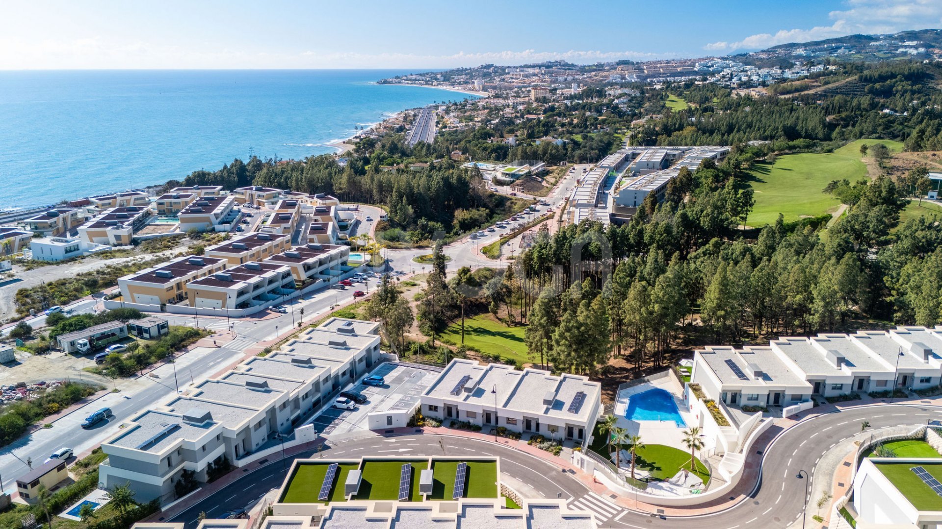 Casa adosada con vistas panorámicas al mar en El Chaparral -Mijas Costas