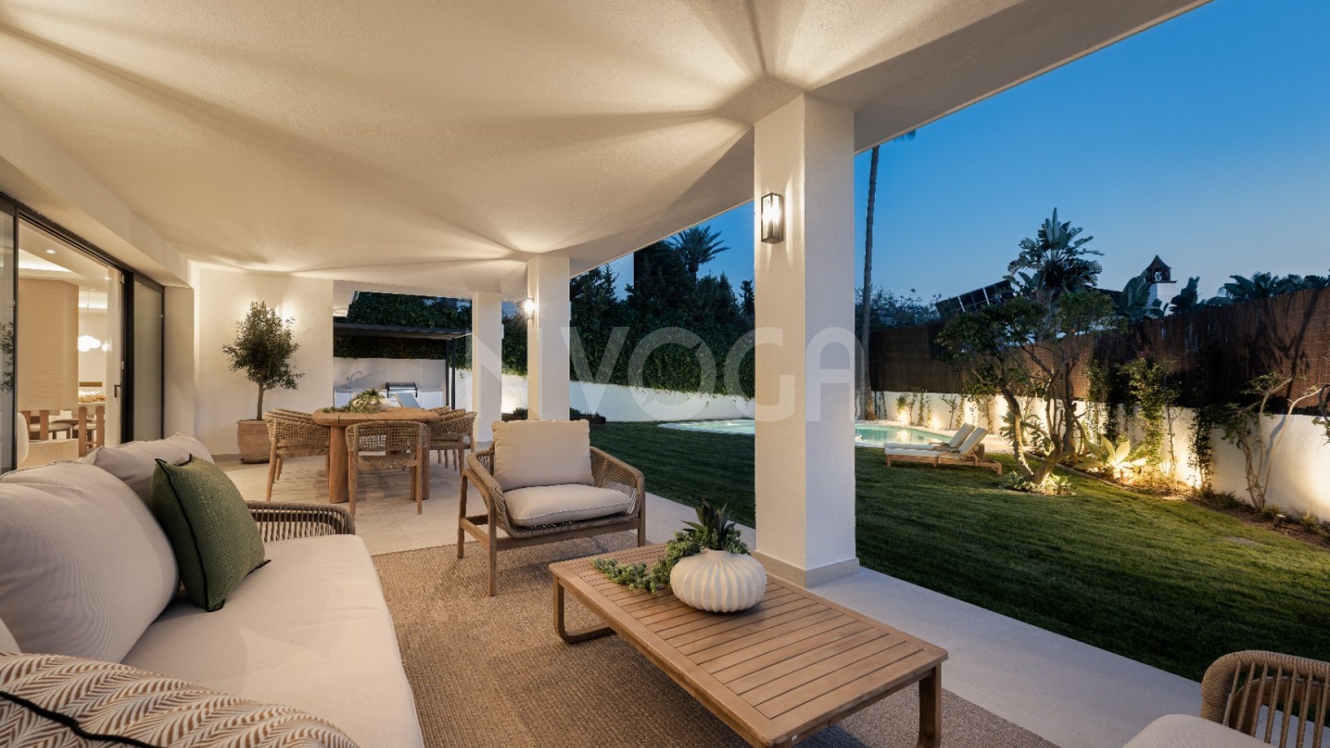 Newly renovated villa located in Atalaya de Rio Verde Nueva Andalucia.