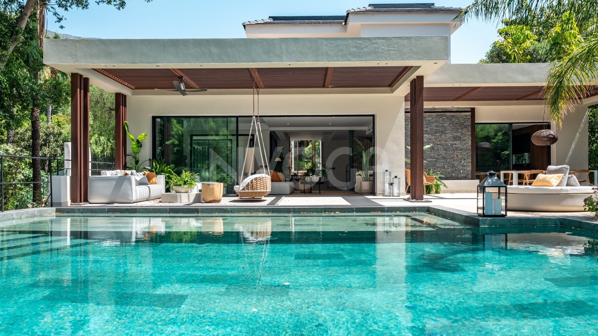 Villa Lovina. Exclusivity and connection with nature at Marbella Hill Club, Golden Mile