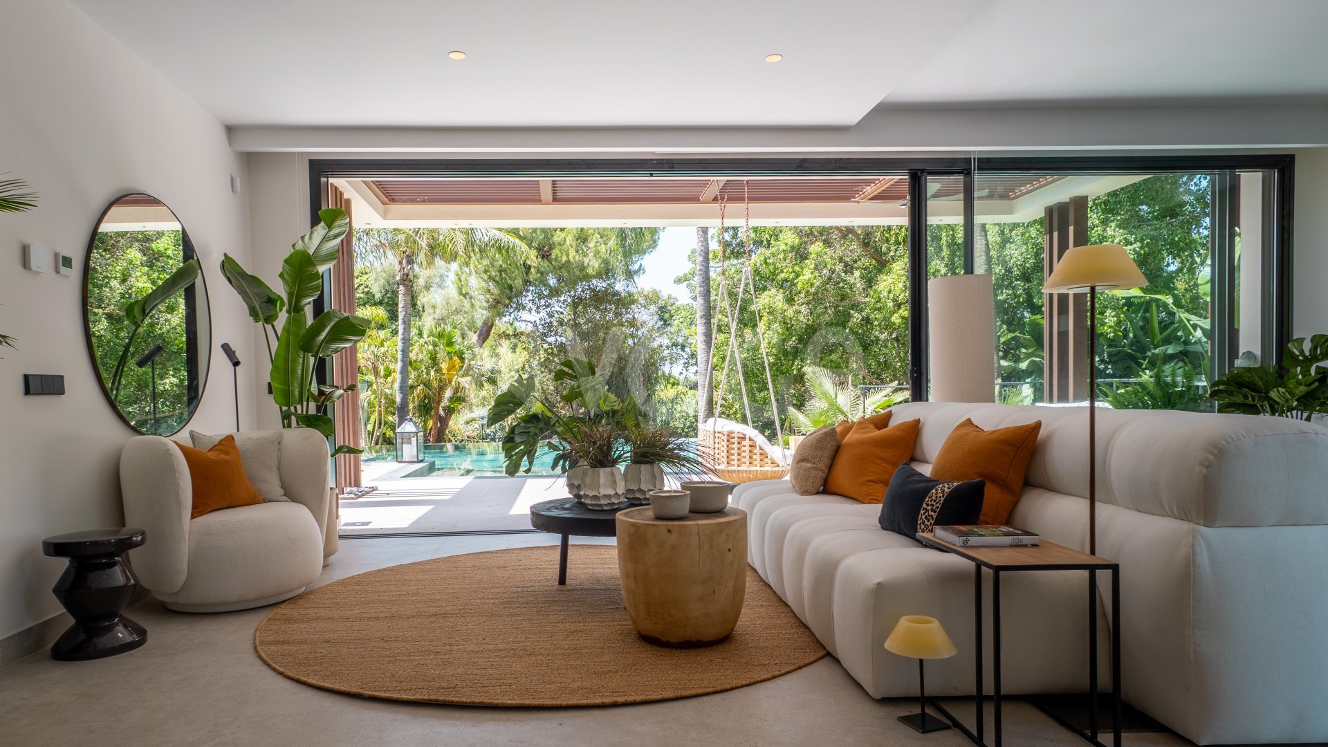 Villa Lovina. Exclusivity and connection with nature at Marbella Hill Club, Golden Mile