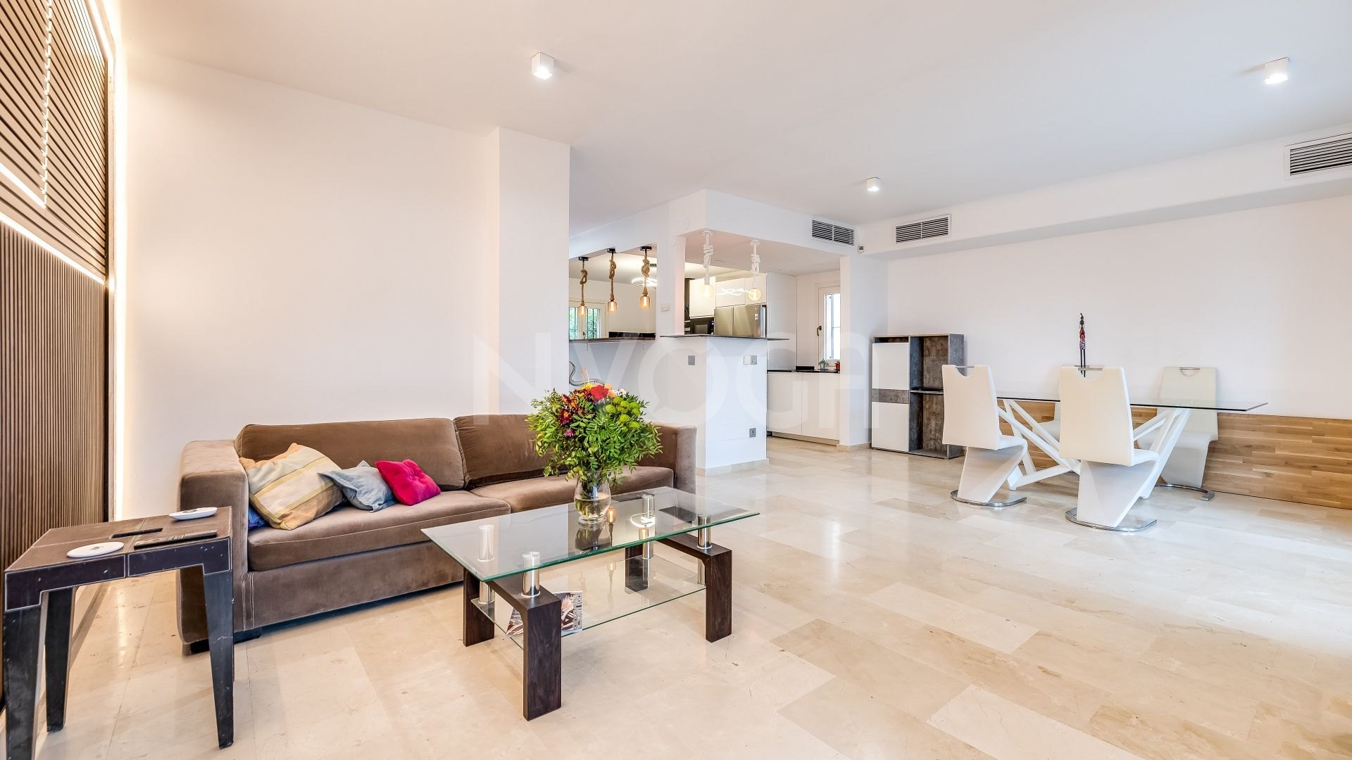 Precioso adosado de 6 habitaciones en Marbelah Pueblo, Marbella