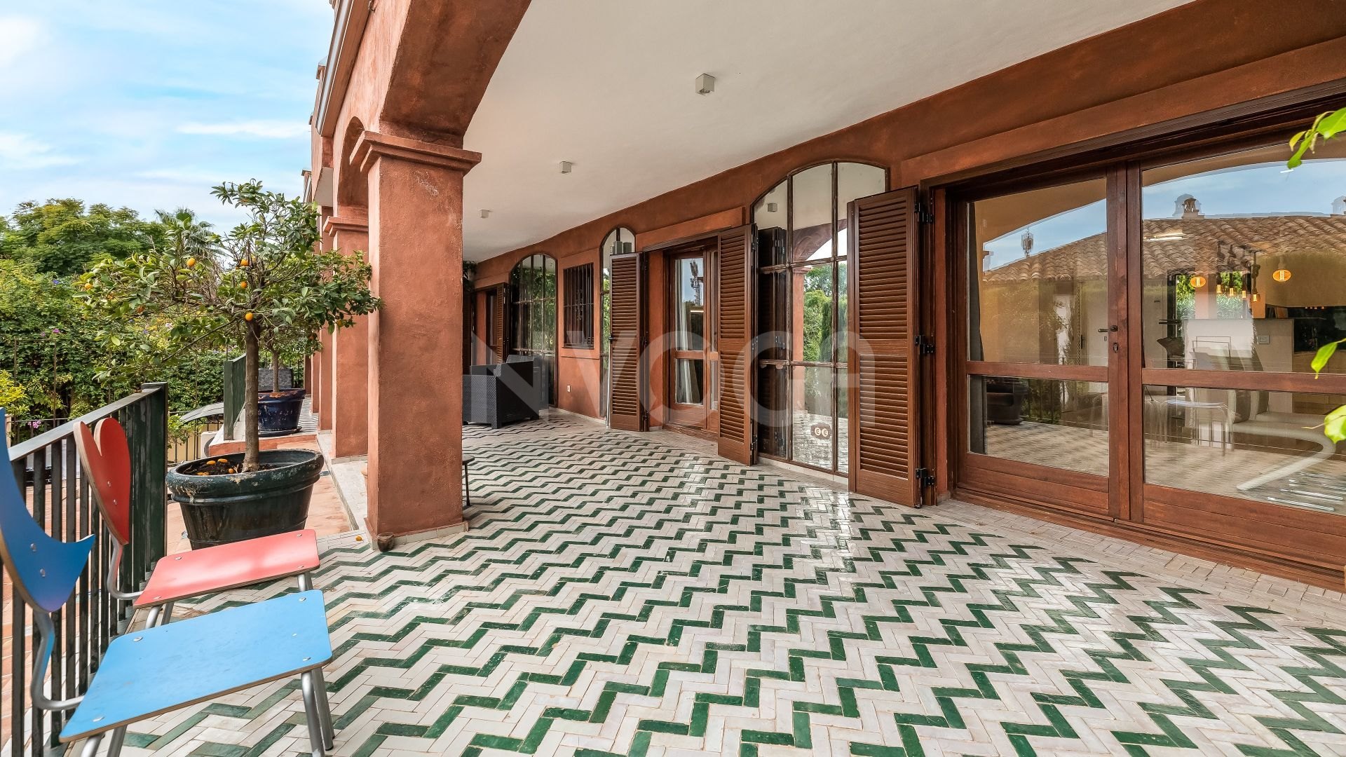 Precioso adosado de 6 habitaciones en Marbelah Pueblo, Marbella